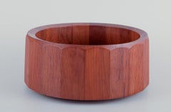 Jens Harald Quistgaard for "Dansk Designs". Large bowl in hardwood.