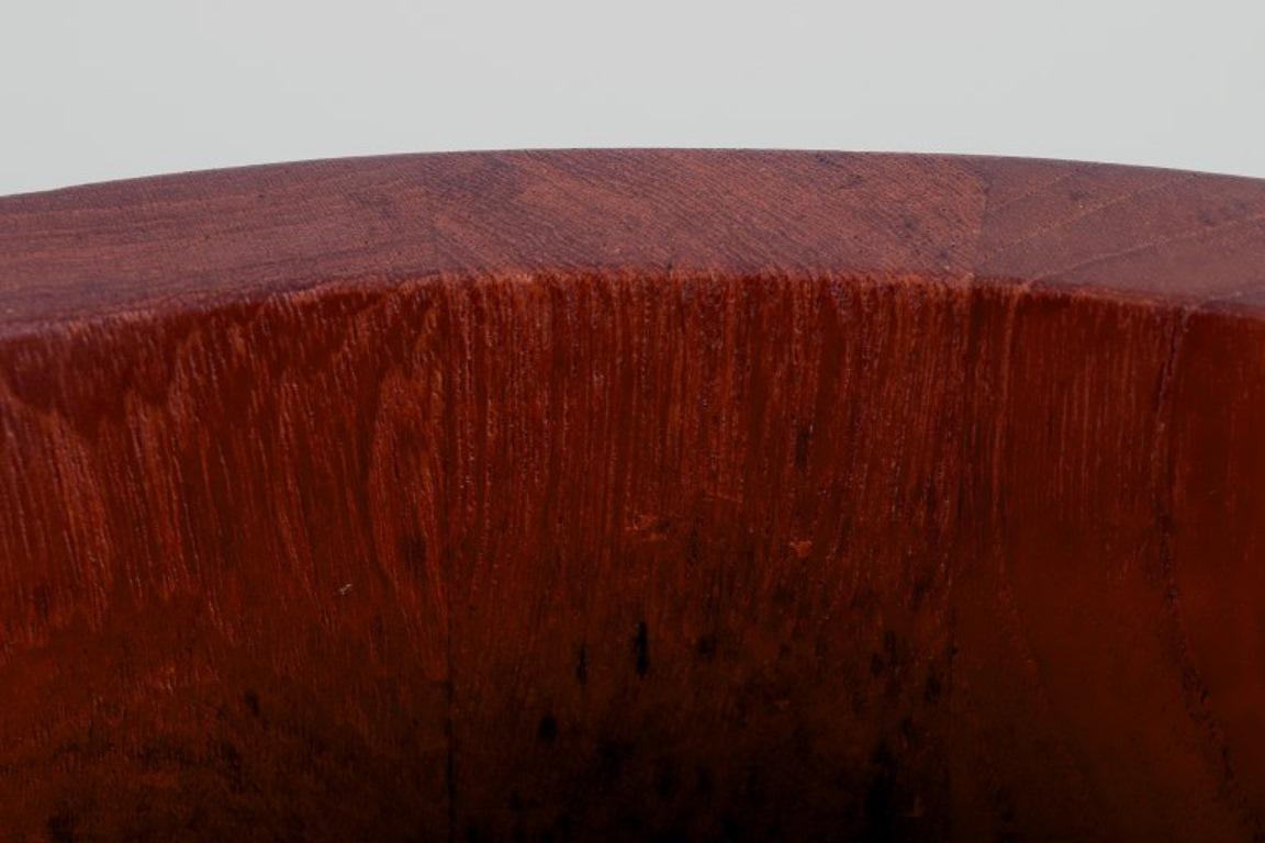Jens Harald Quistgaard pour Dansk Designs. Grand bol en bois dur. Excellent état - En vente à Copenhagen, DK
