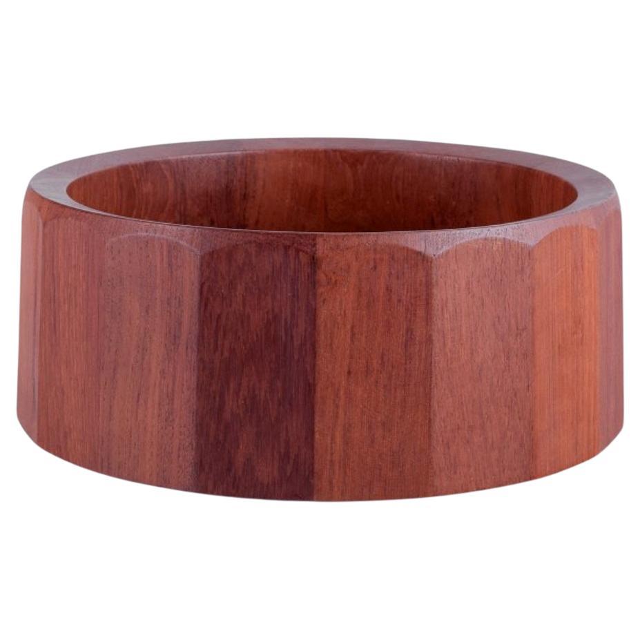 Jens Harald Quistgaard pour Dansk Designs. Grand bol en bois dur. en vente