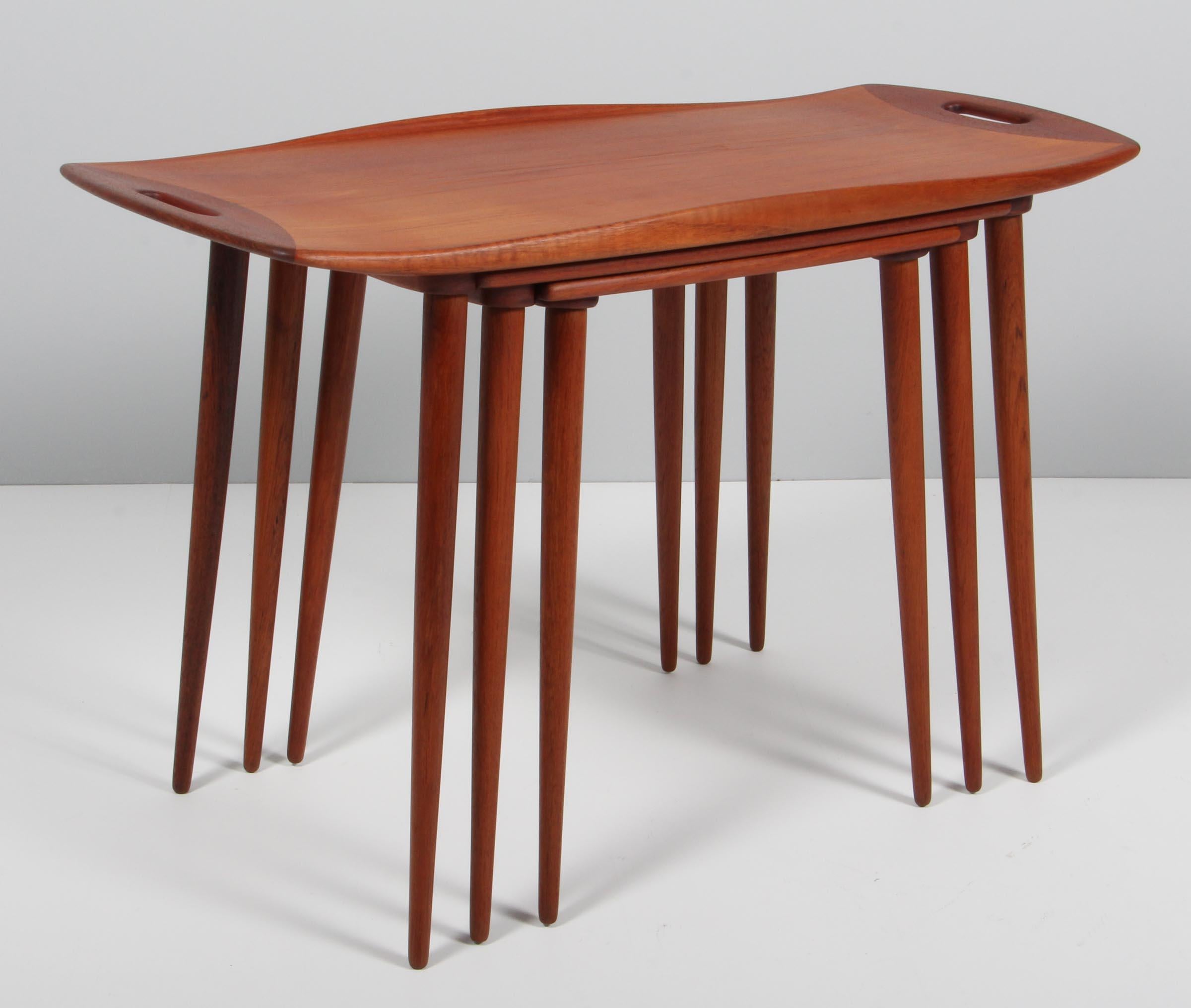 Jens Harald Quistgaard Set of Three Nesting Tables with Handle, Teak 1960s In Good Condition In Esbjerg, DK