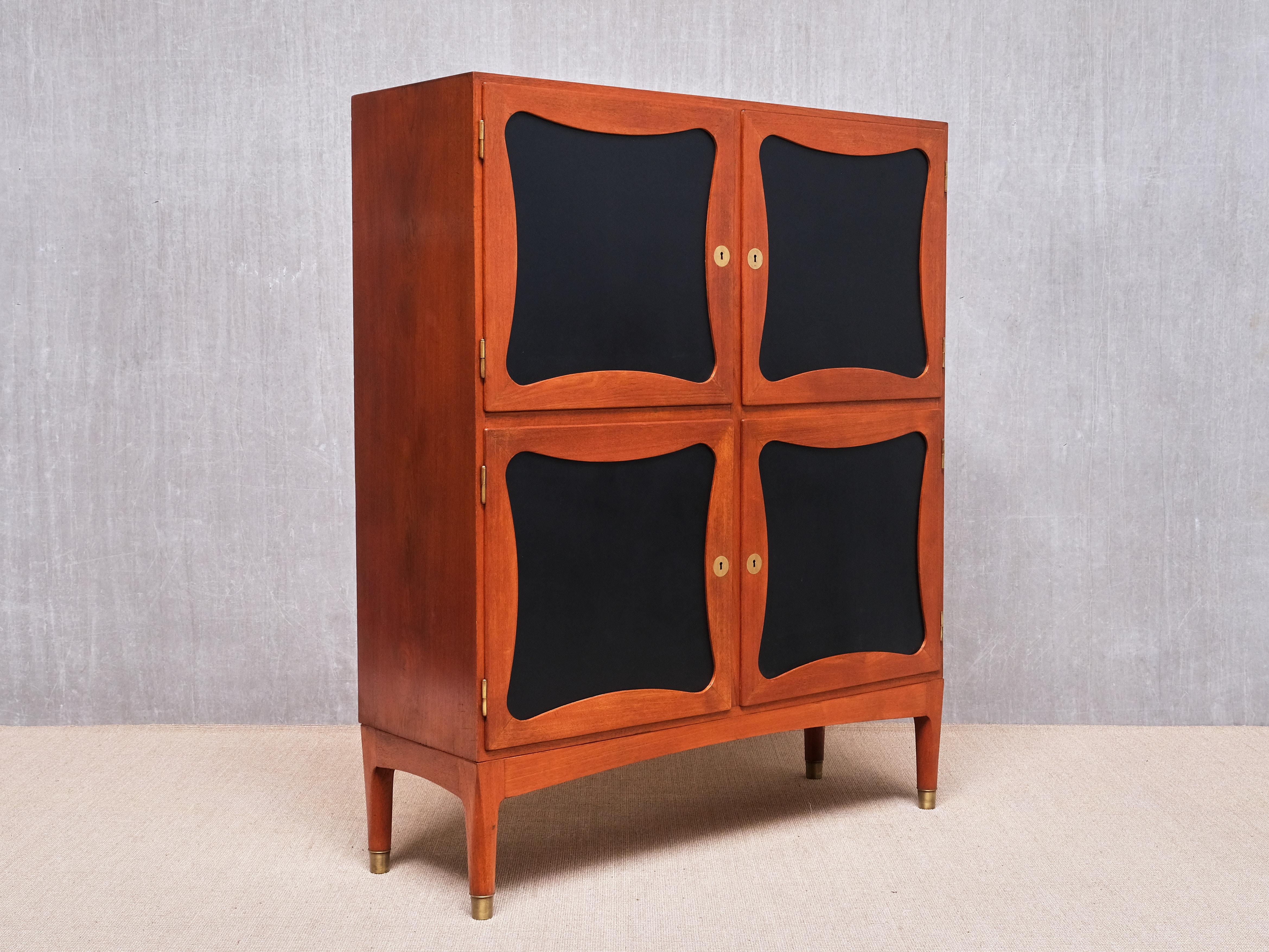 Jens Ingvard Jensen 'Trèfle' Cabinet in Teak, Leather and Brass, Denmark, 1940s For Sale 3