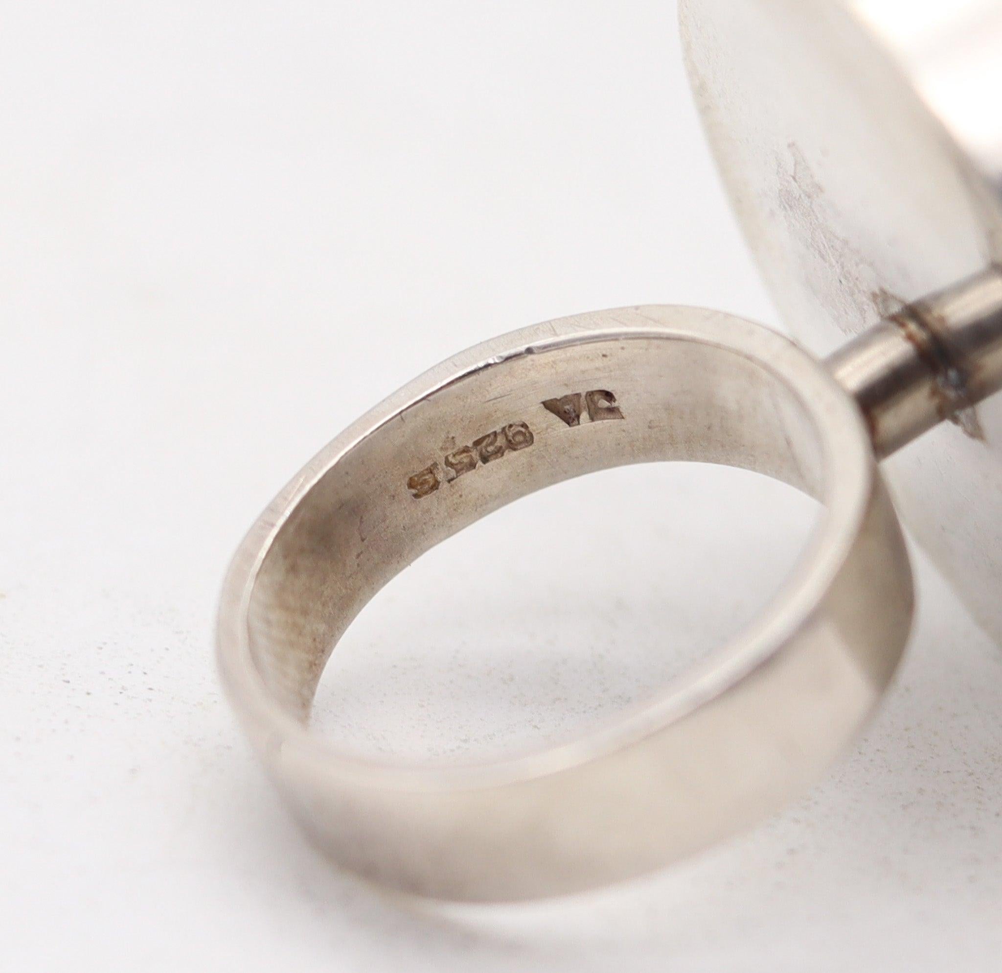 JENS POUL ASBY 1970 Denmark Sculptural Cocktail Ring In .925 Sterling & Sodalite en venta 1