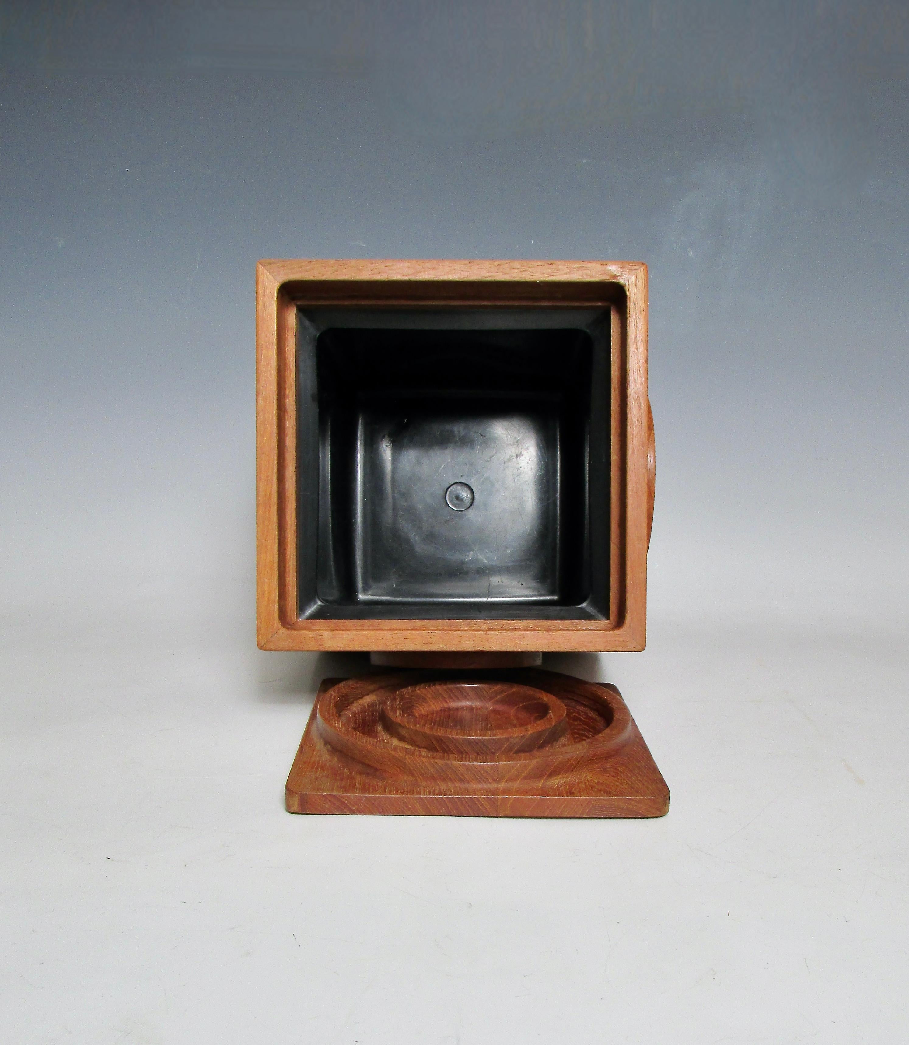 Jens Quistgaard Dansk Danish Teak Ice bucket For Sale 4
