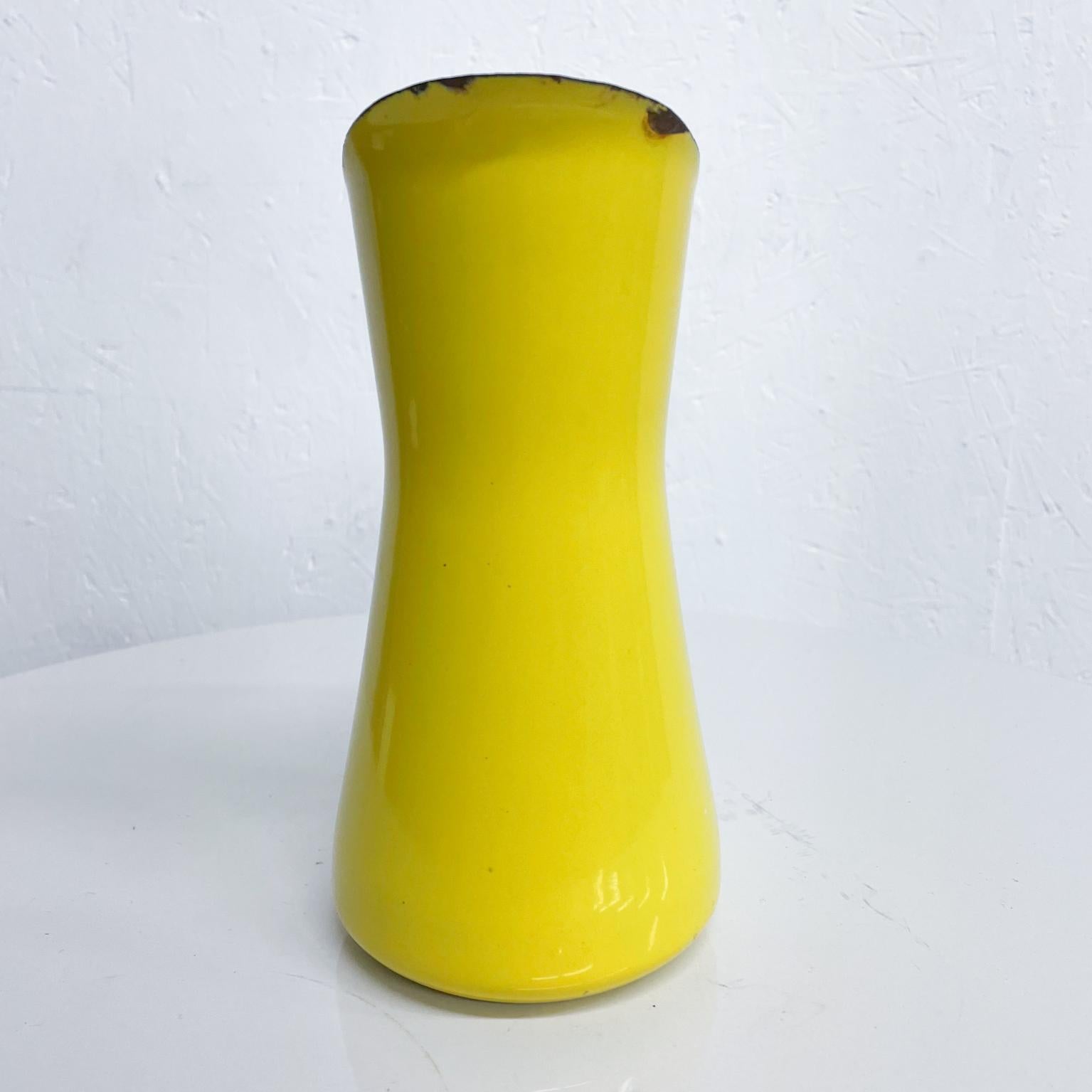 Jens Quistgaard Dansk Sunny Yellow Enamel Pitcher 1960s Denmark In Good Condition In Chula Vista, CA