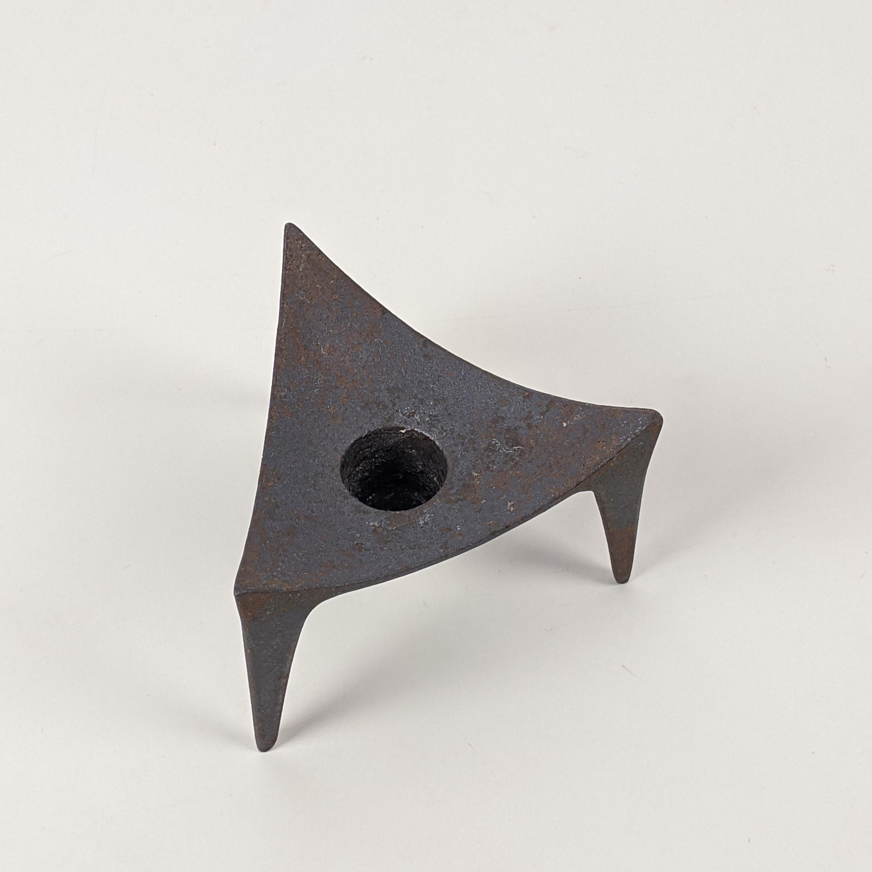 XX secolo Jens Quistgaard per Dansk, Portacandele, scultura danese di metà secolo in metallo in vendita