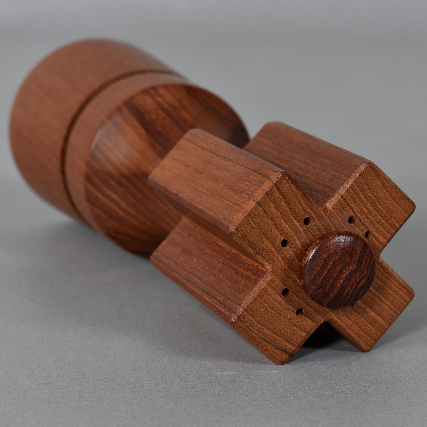 Mid-20th Century Jens Quistgaard for Dansk Chess King Model 891 Danish Teak Salt and Pepper Mill