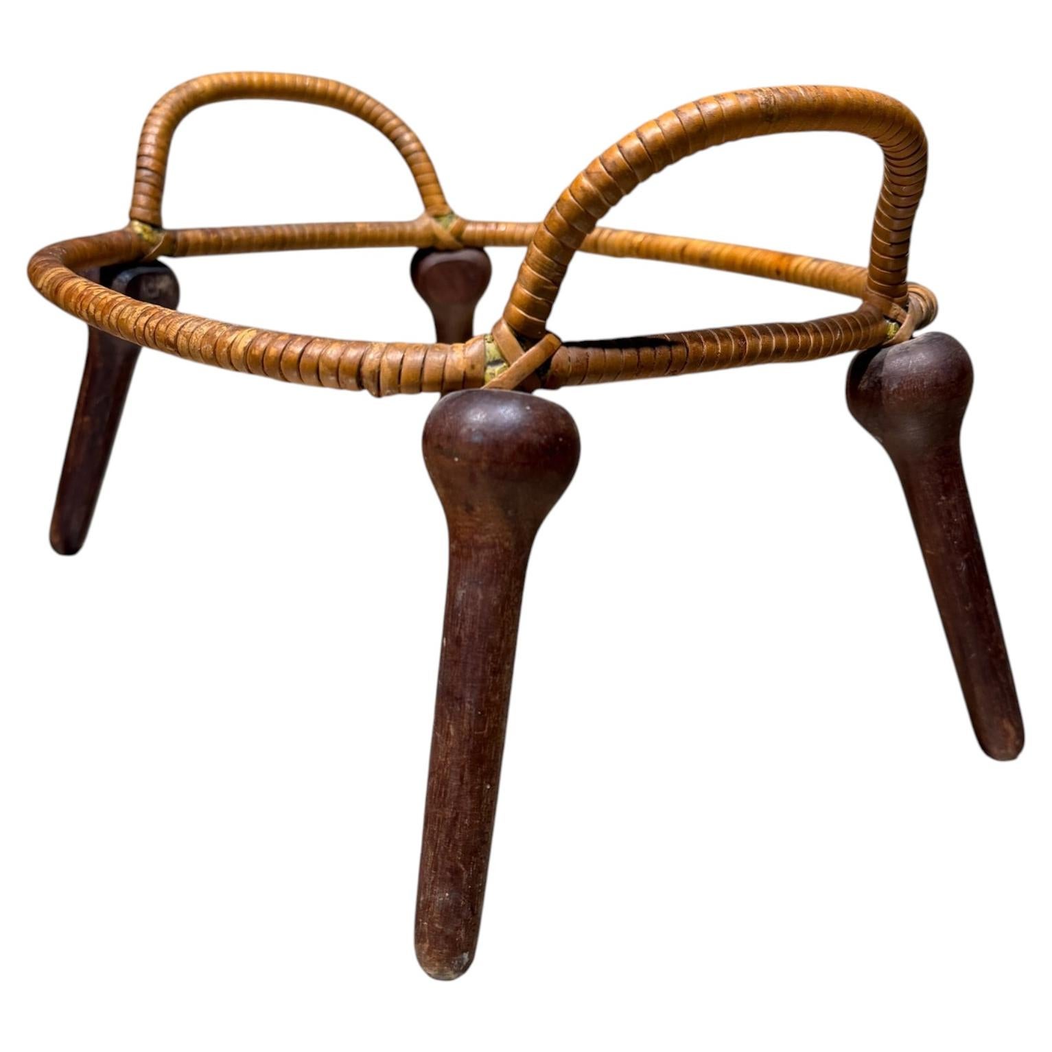 Jens Quistgaard for Dansk Designs Casserole Stand Anker Line Rattan Teak For Sale
