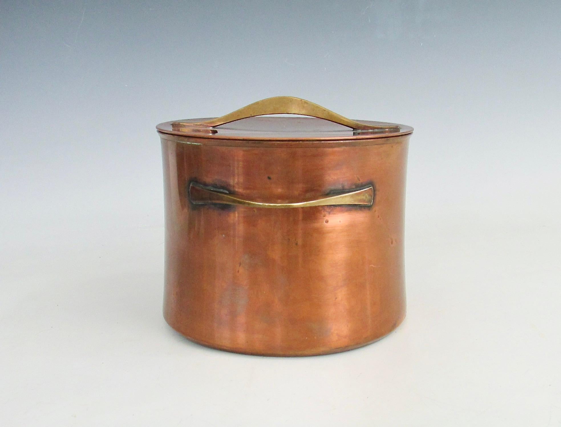 Jens Quistgaard JHQ Cubitera de cobre con inserto de porcelana para Dansk Dinamarca Danés en venta