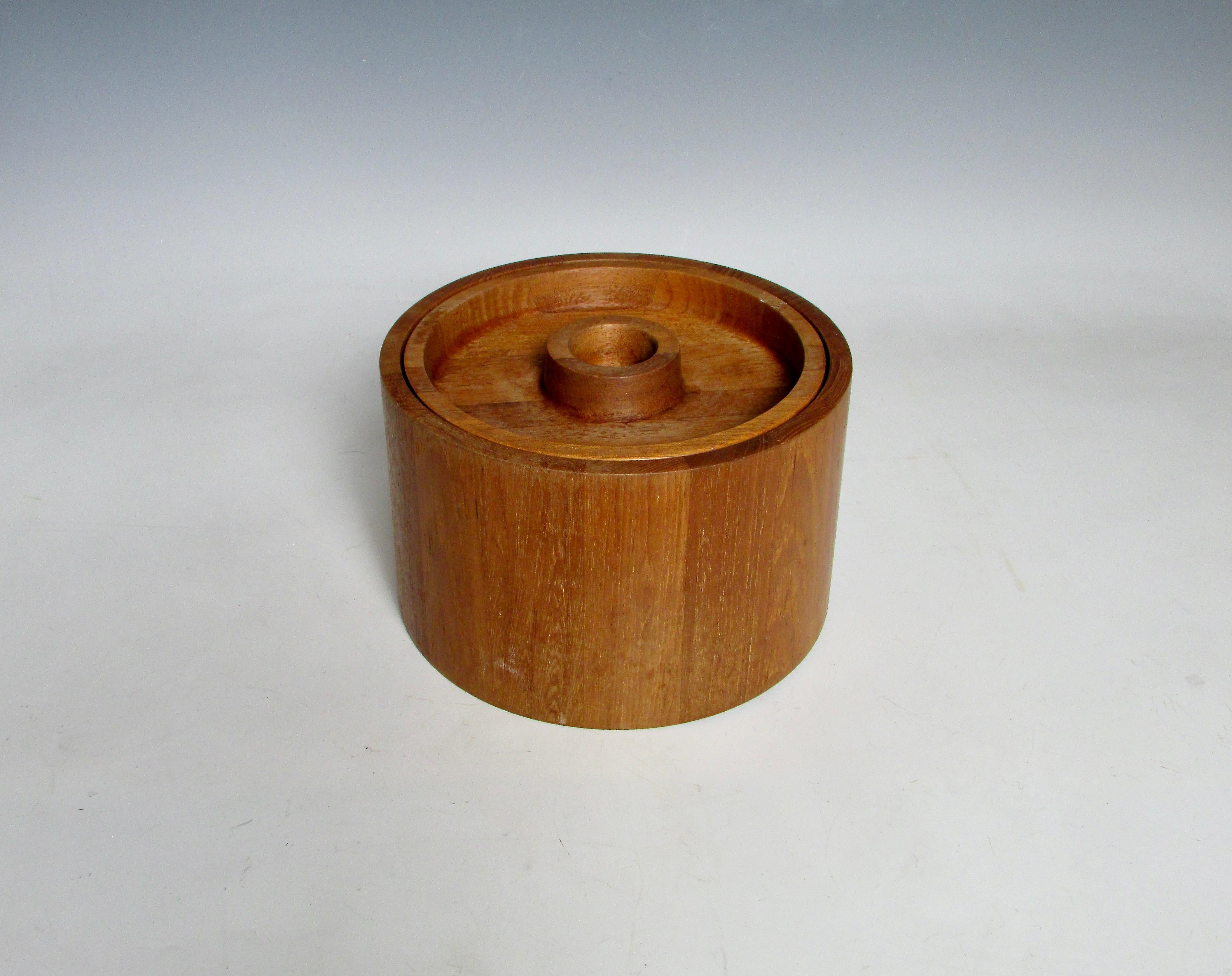 Jens Quistgaard JHQ Dansk Denmark Round Teak Ice Bucket For Sale 7