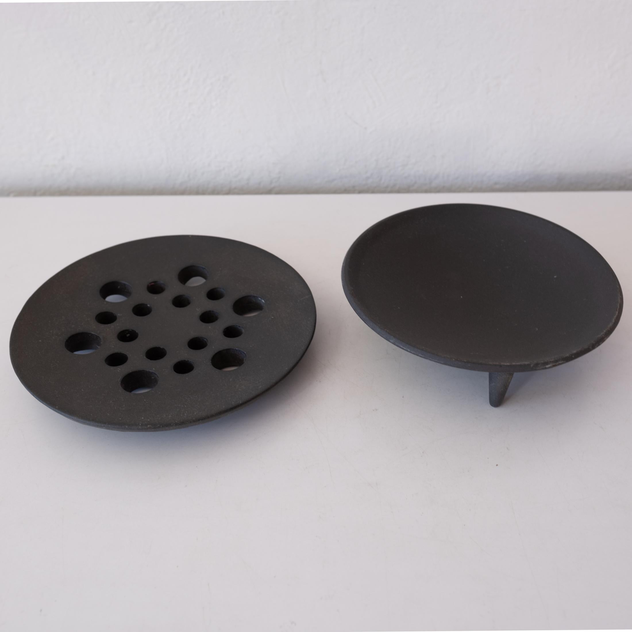 Jens Quistgaard Modernist Tripod Iron Candle Incense Holder Dansk Original Box In Good Condition For Sale In San Diego, CA