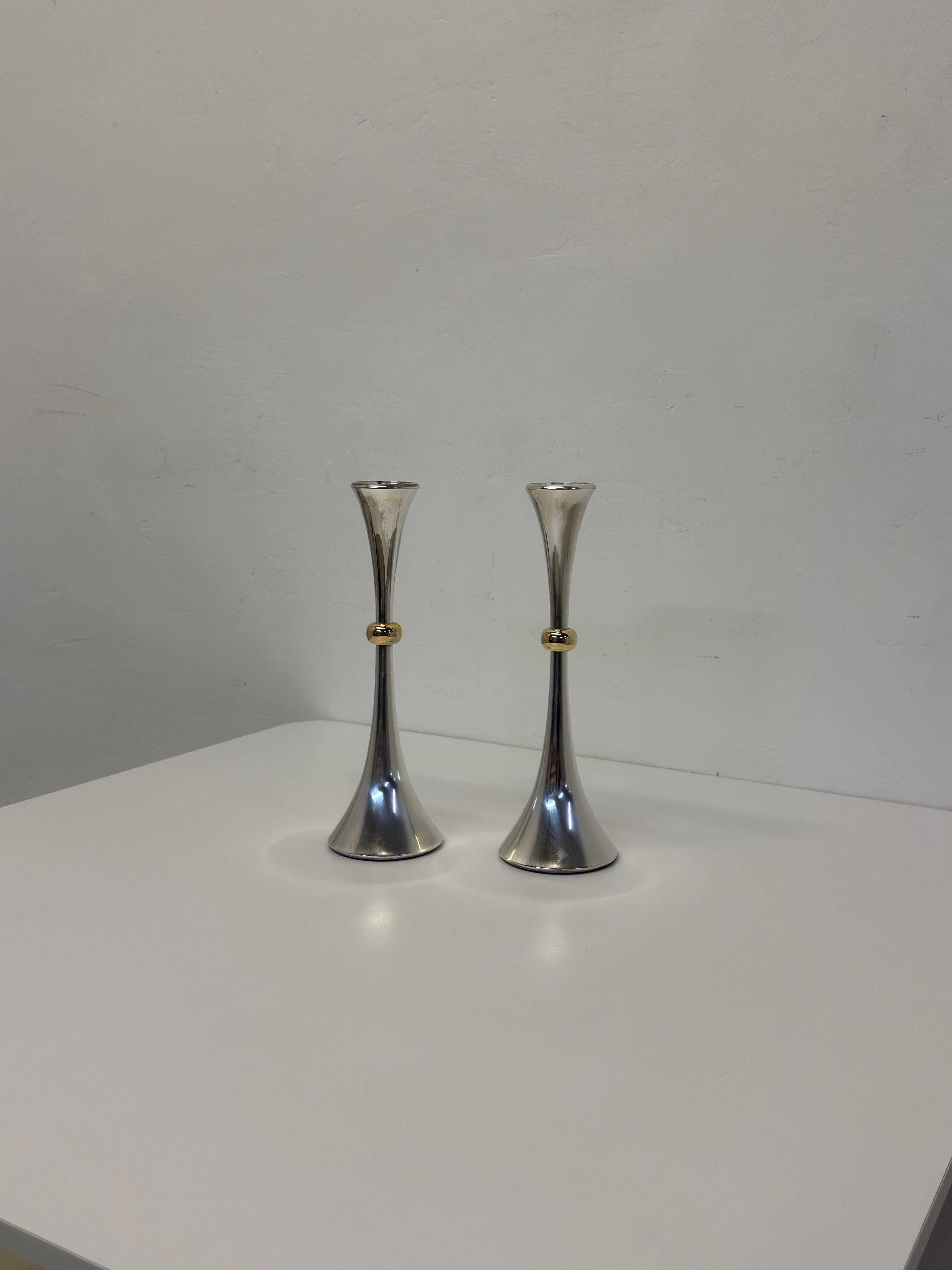 XX secolo Portacandele in argento e ottone di Jens Quistgaard di Dansk - Una coppia in vendita