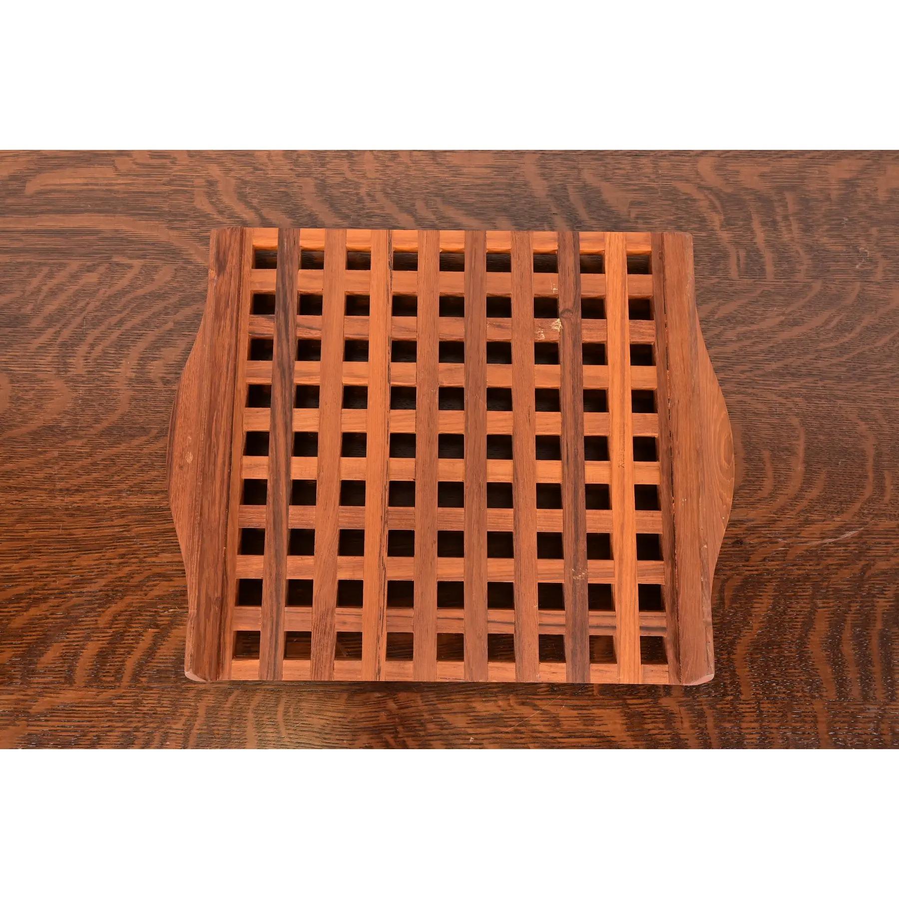 Jens Quistgaard Style Danish Modern Sculpted Teak Serving Tray, Circa 1970s For Sale 2