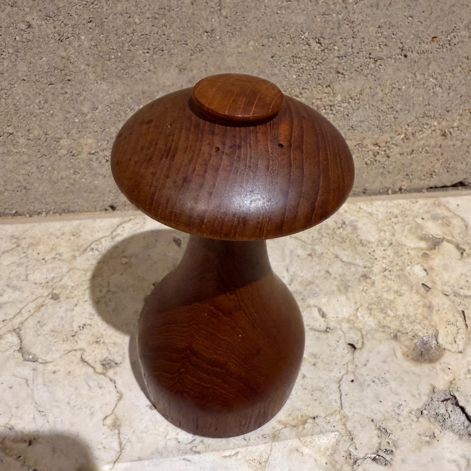 Jens Quistgaard Teak Dansk Pepper Mushroom Pepper Mill Scandinavian Modern For Sale 3