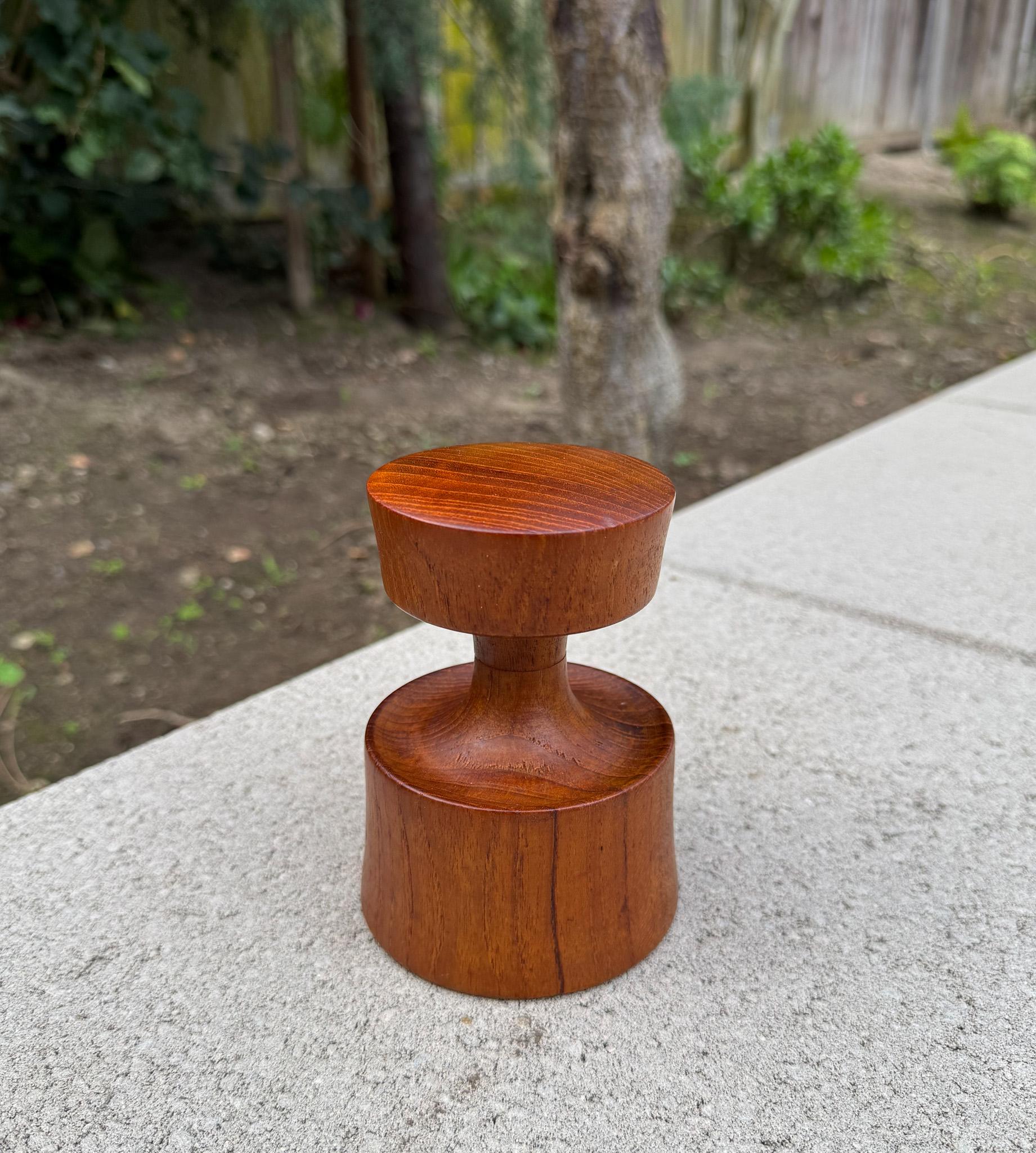 Jens Quistgaard Teak Peugeot Frères #826 Pepper Mill for Dansk, Denmark, c.1965 2
