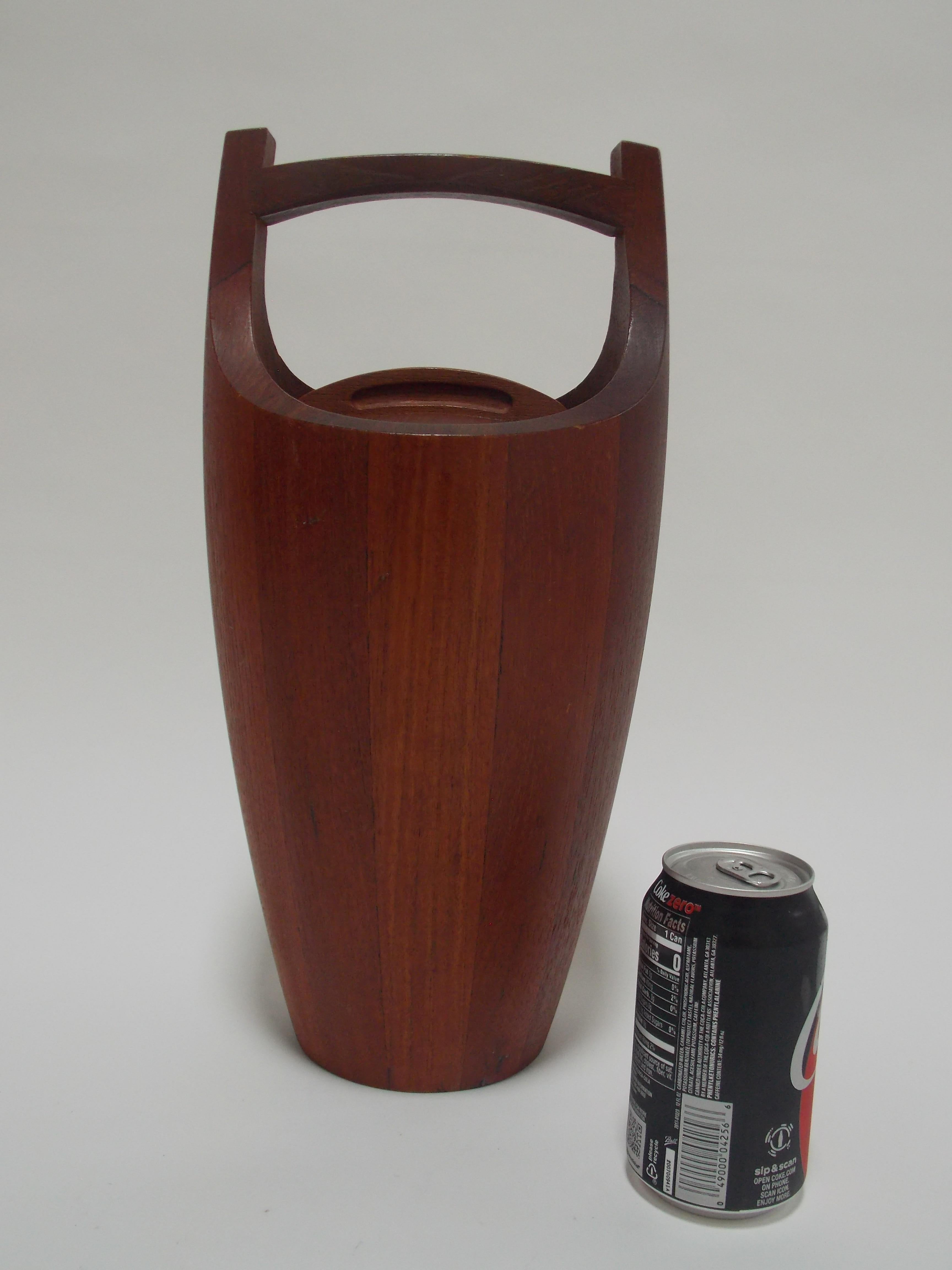 Jens Quistgaard Nevera Viking para vino mediados del siglo XX en venta