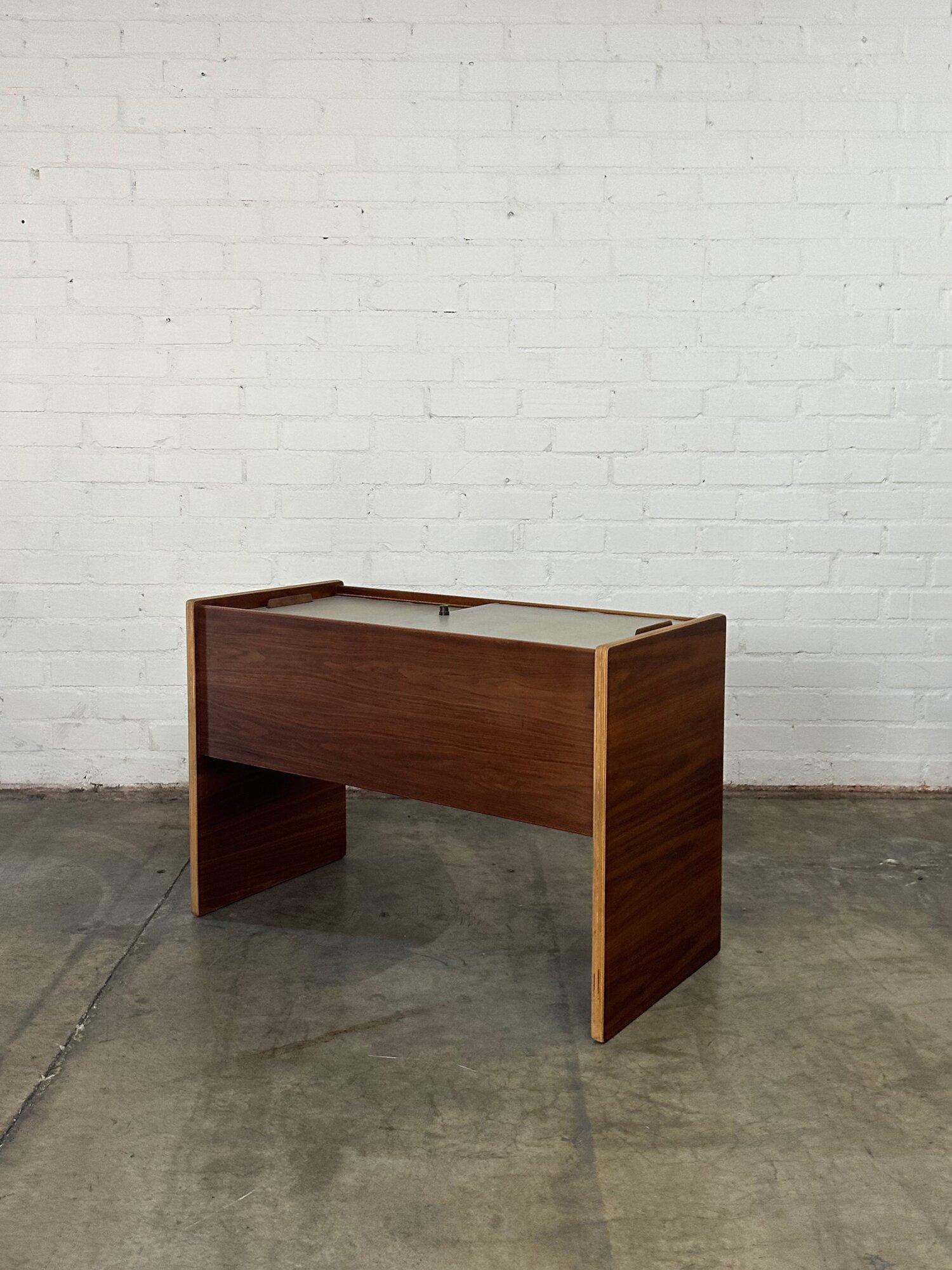 Mid-Century Modern Jens Risom 1970s Modernist File Cabinet For Sale