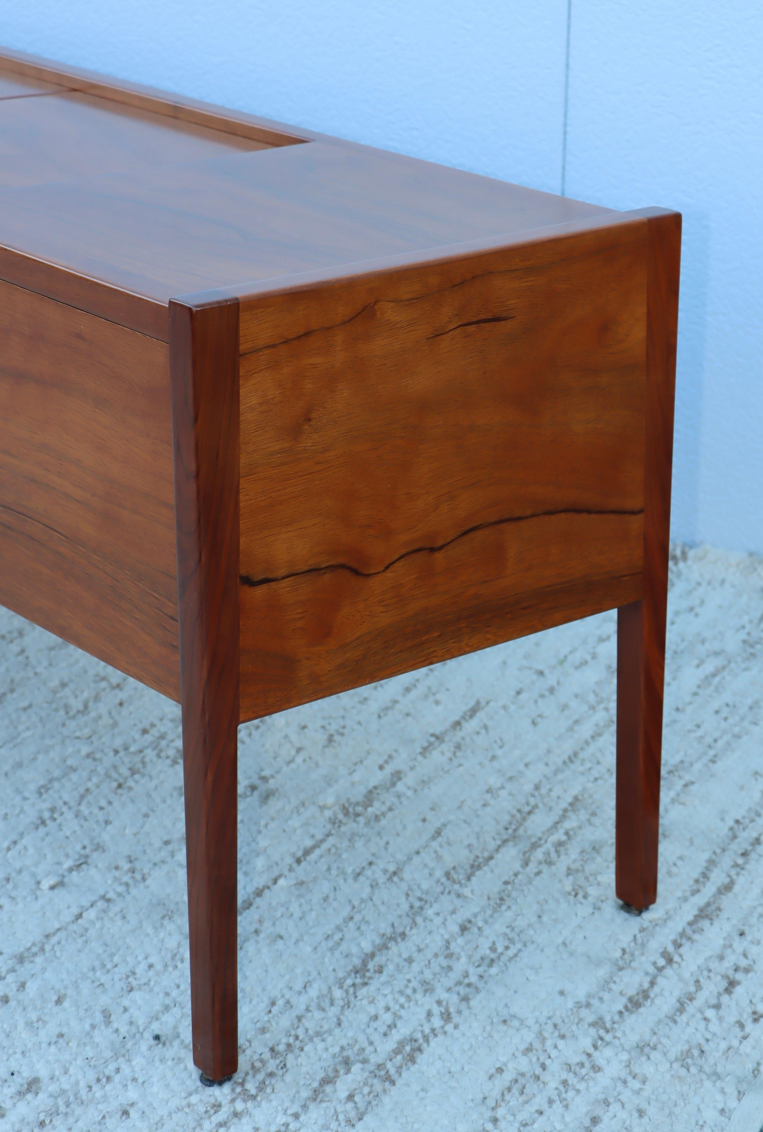 Jens Risom 1970s Paldao Wood Modernist File Cabinet For Sale 2