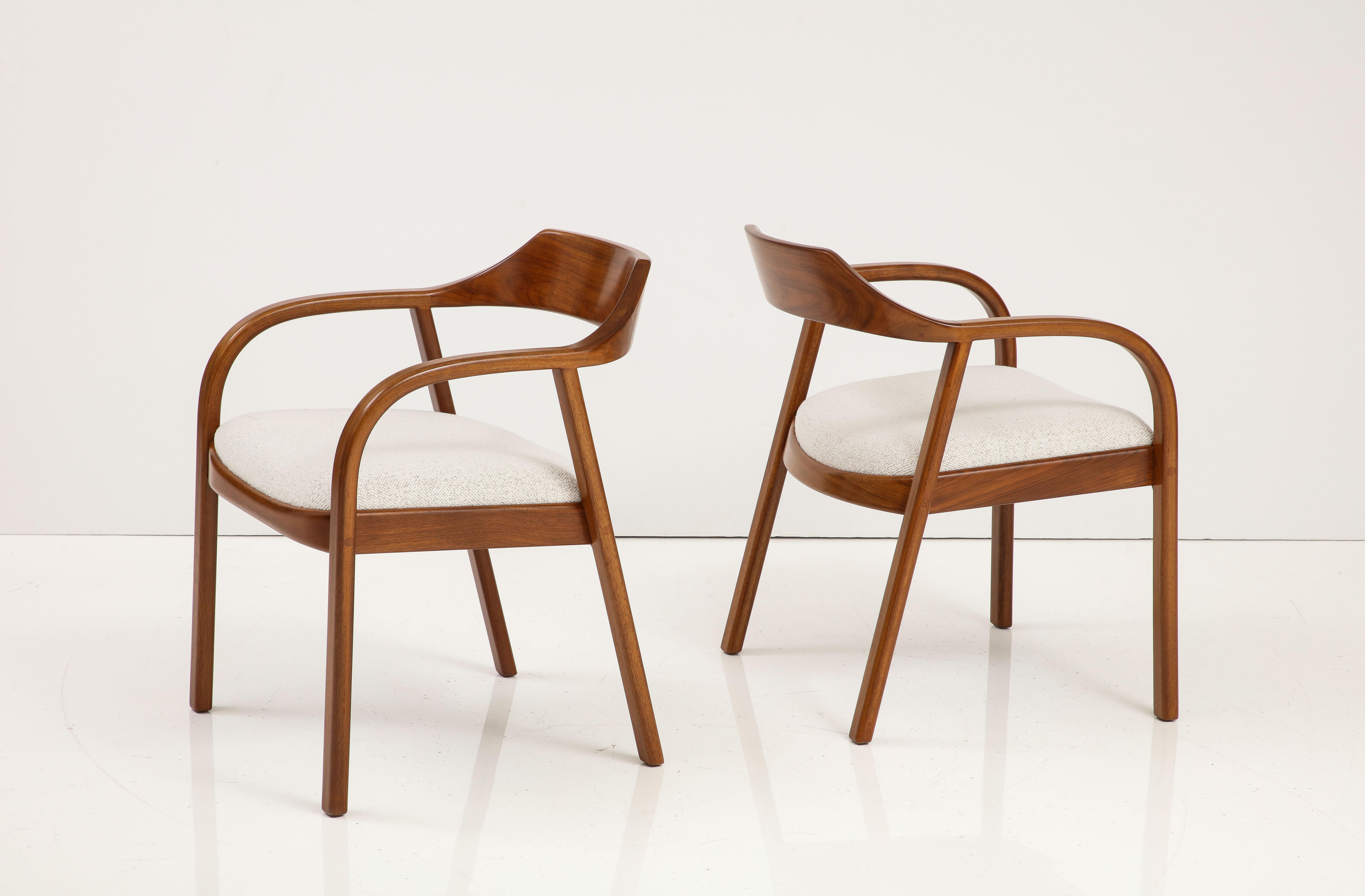 Jens Risom 1970s Sculptural Walnut Armchairs For Sale 2