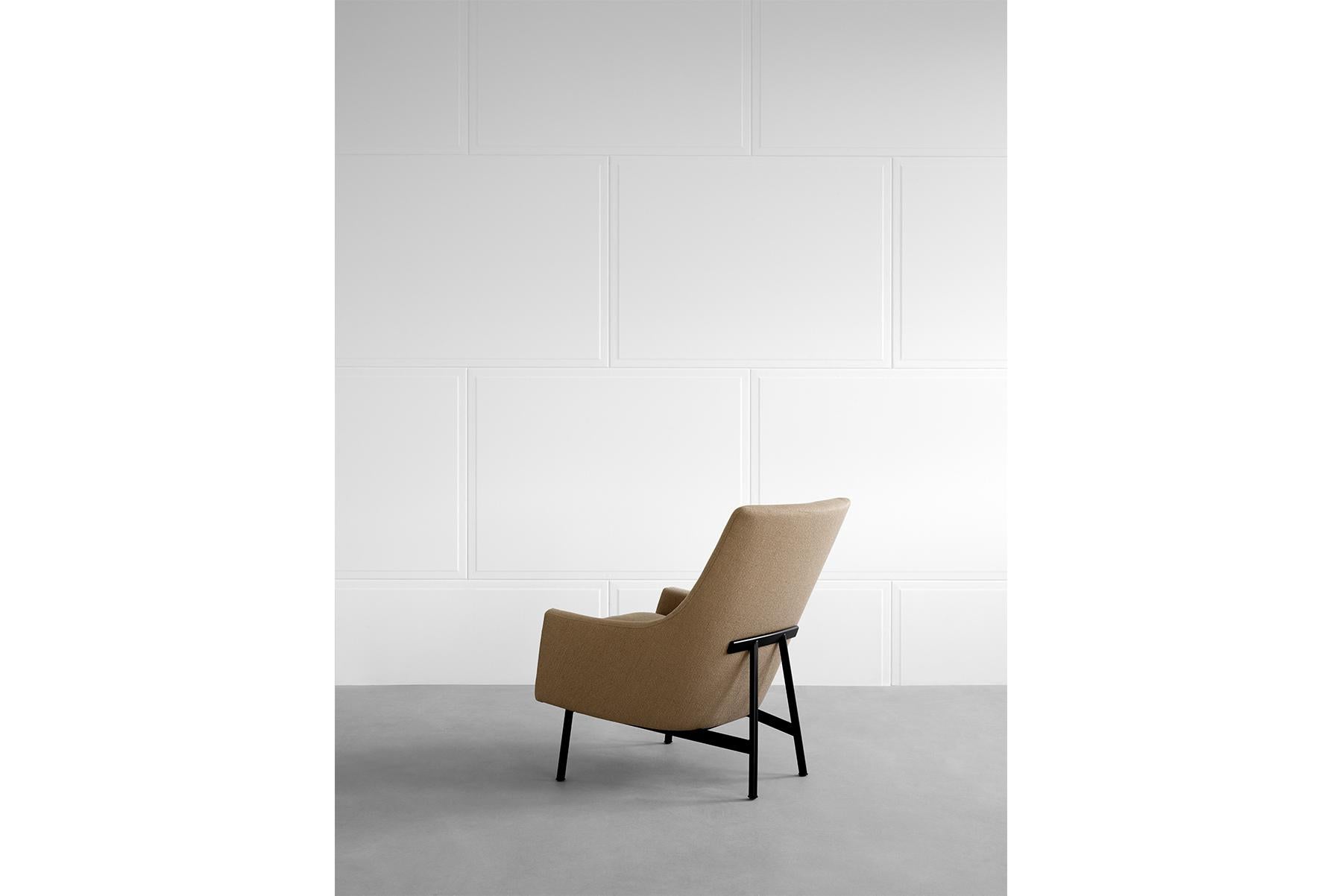 Jens Risom A-chair – Metal Base Originally designed by Jens Risom in 1961 the A-Chair is a graceful expression of an elegant, upholstered chair in a timeless design, boasting an A-frame in the back for added support and as signature detail. The