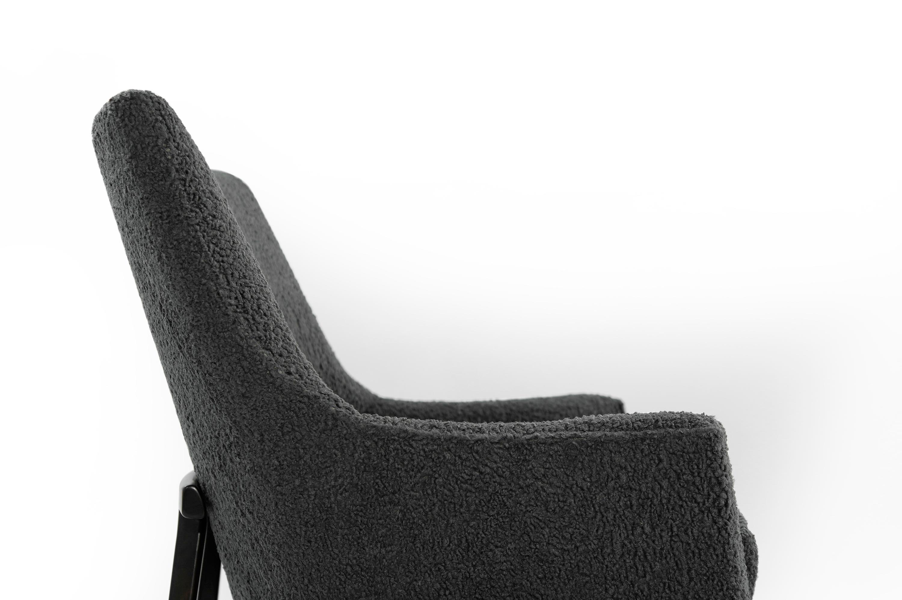 Jens Risom A-Line Lounge Chair and Ottoman in Bouclé, circa 1950s 5