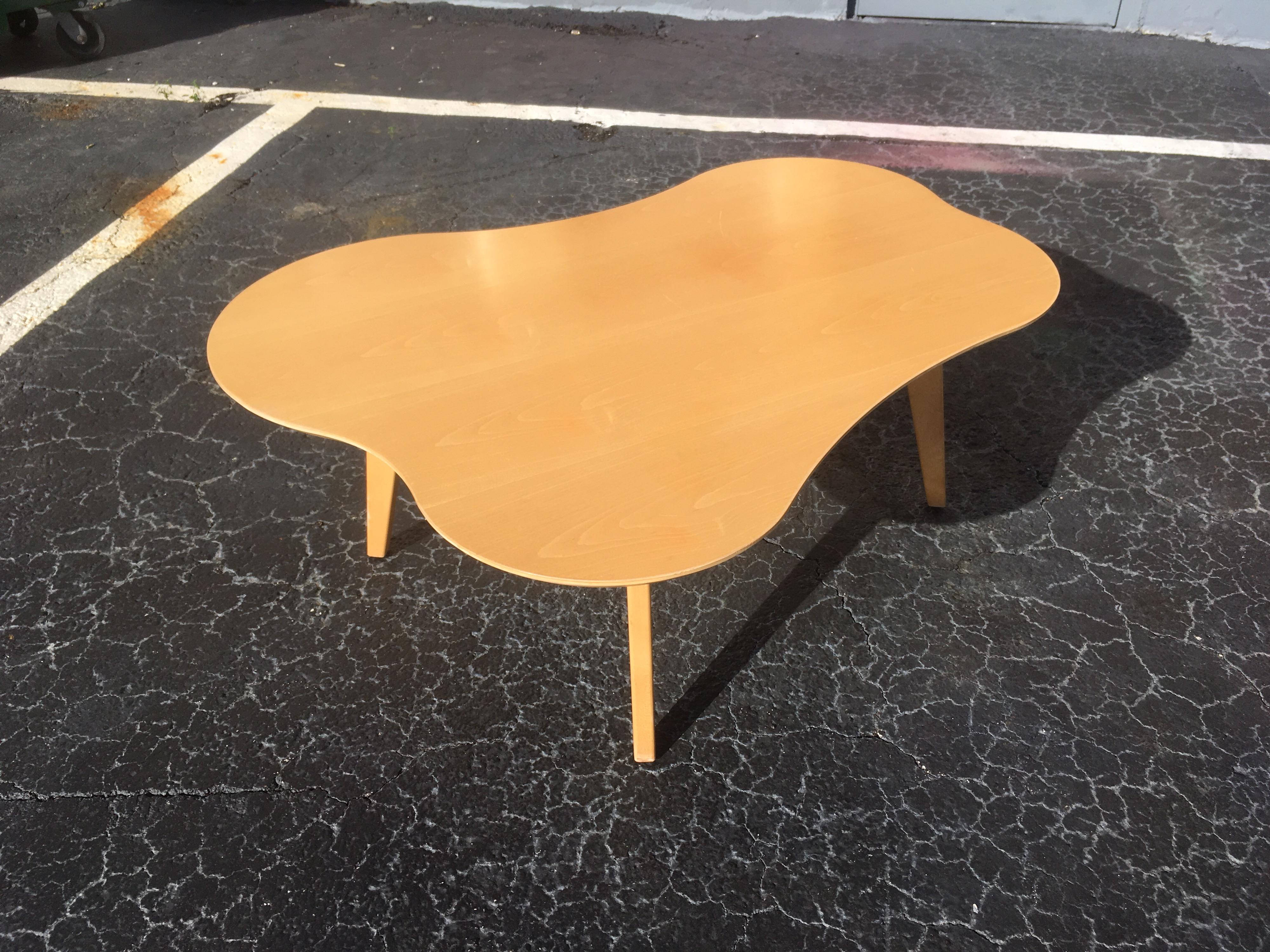 knoll risom table