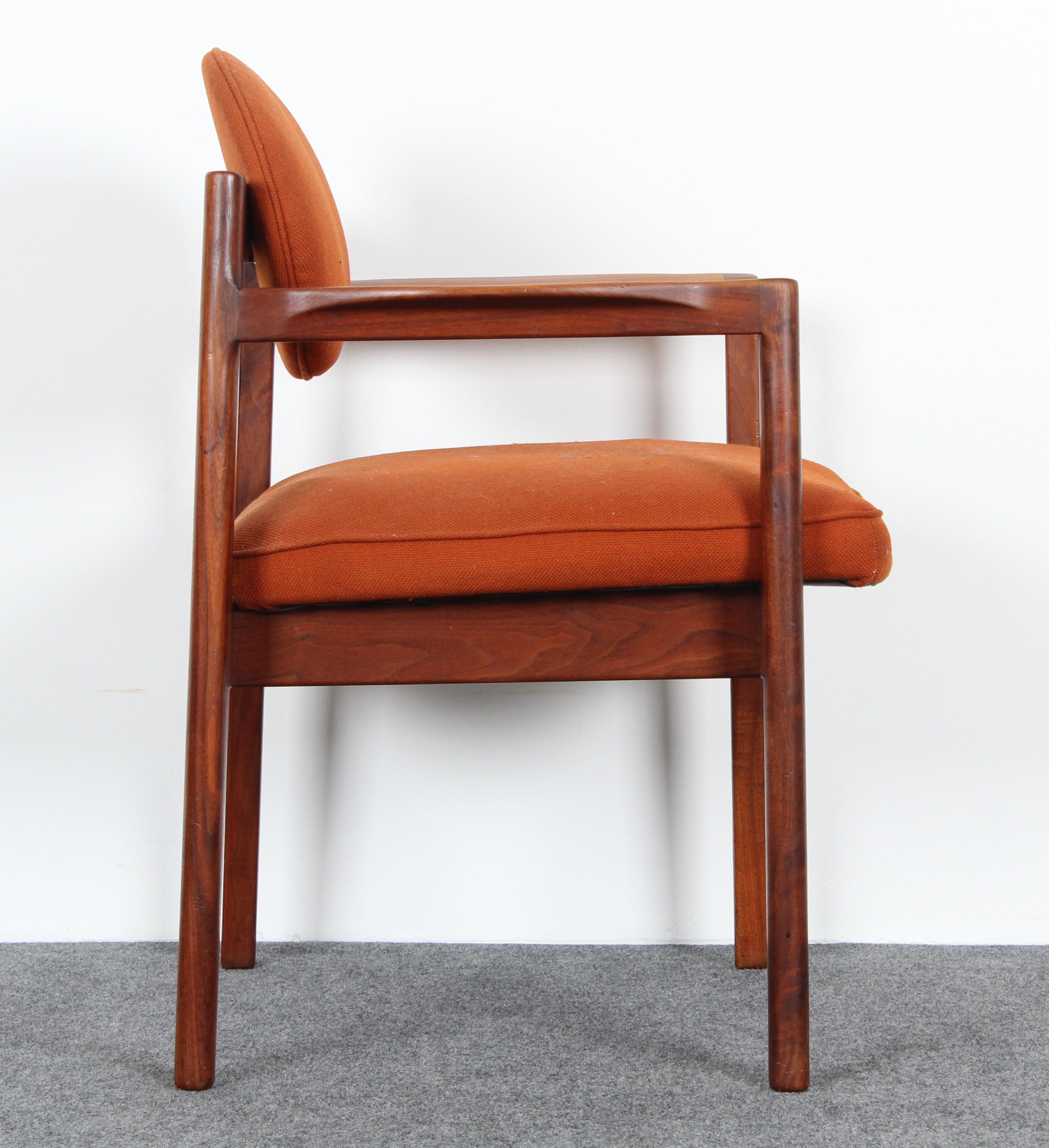 Jens Risom Armchair, 1960s In Good Condition In Hamburg, PA