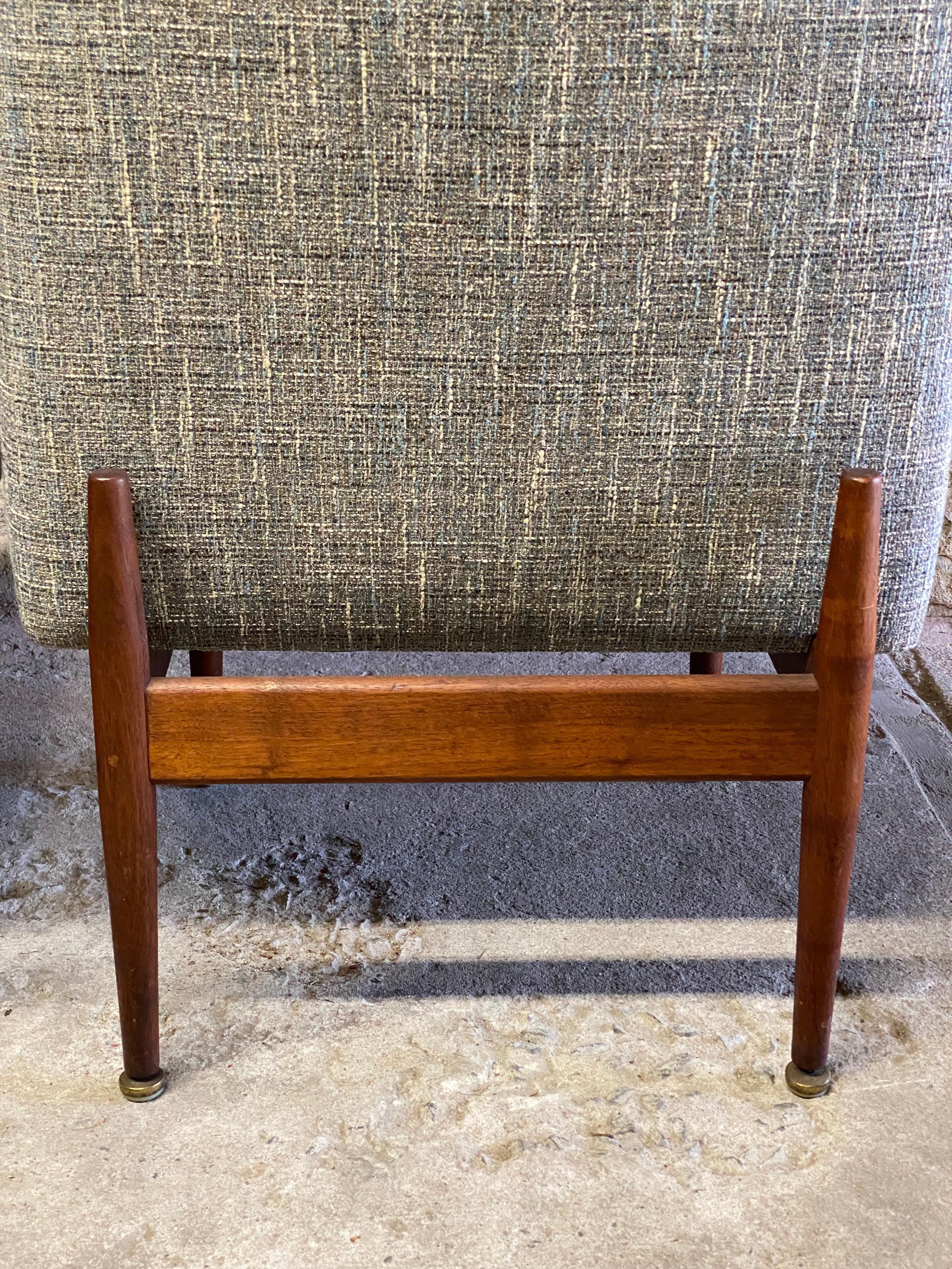 Jens Risom C180 Walnut and Upholstered Armchairs For Sale 5