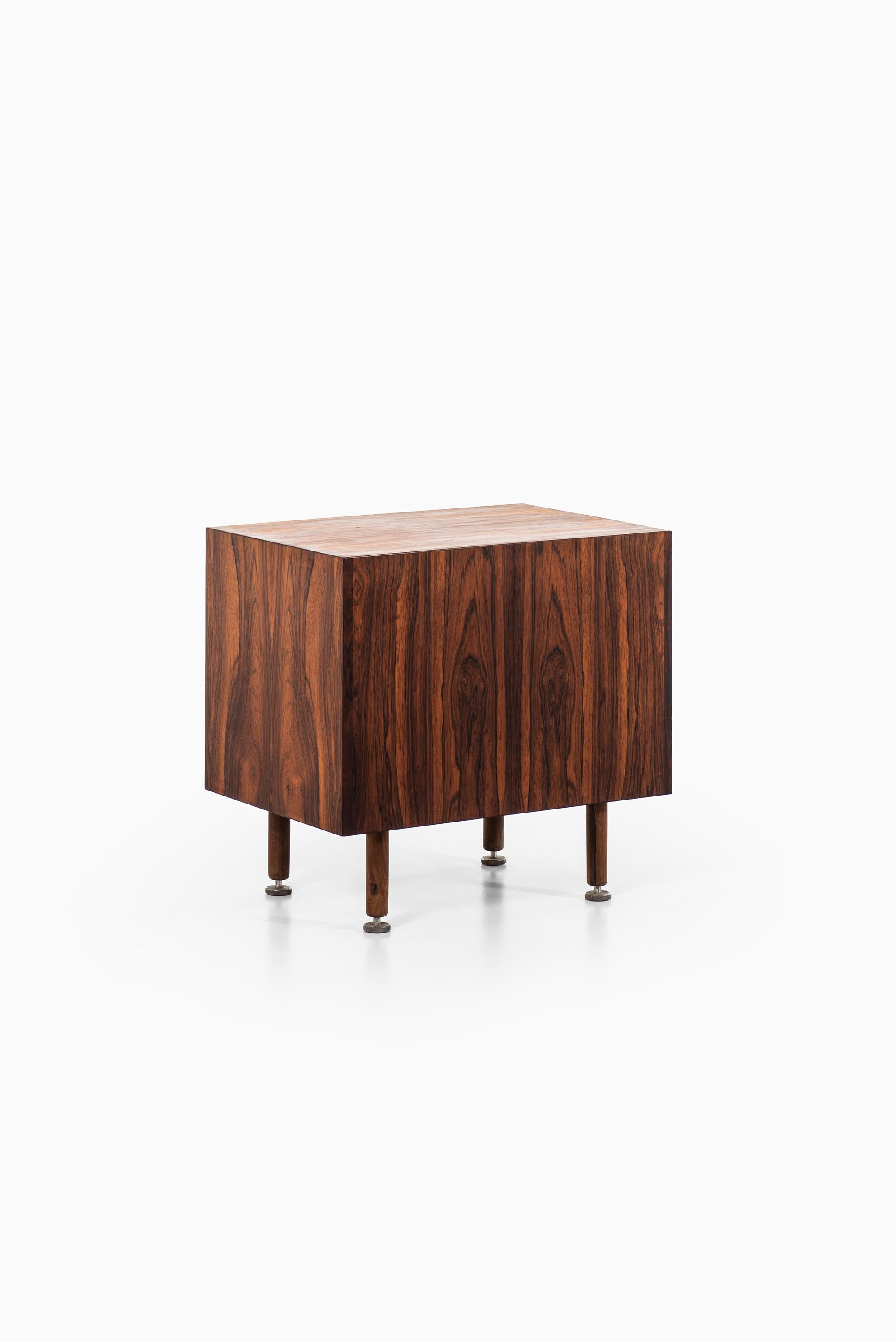 Mid-20th Century Jens Risom Cabinet in Rosewood Produced by Gutenberghus in Denmark For Sale
