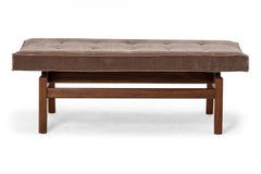 Jens Risom Dänisch Grau Samt gepolstert Nussbaum schwimmende Bank