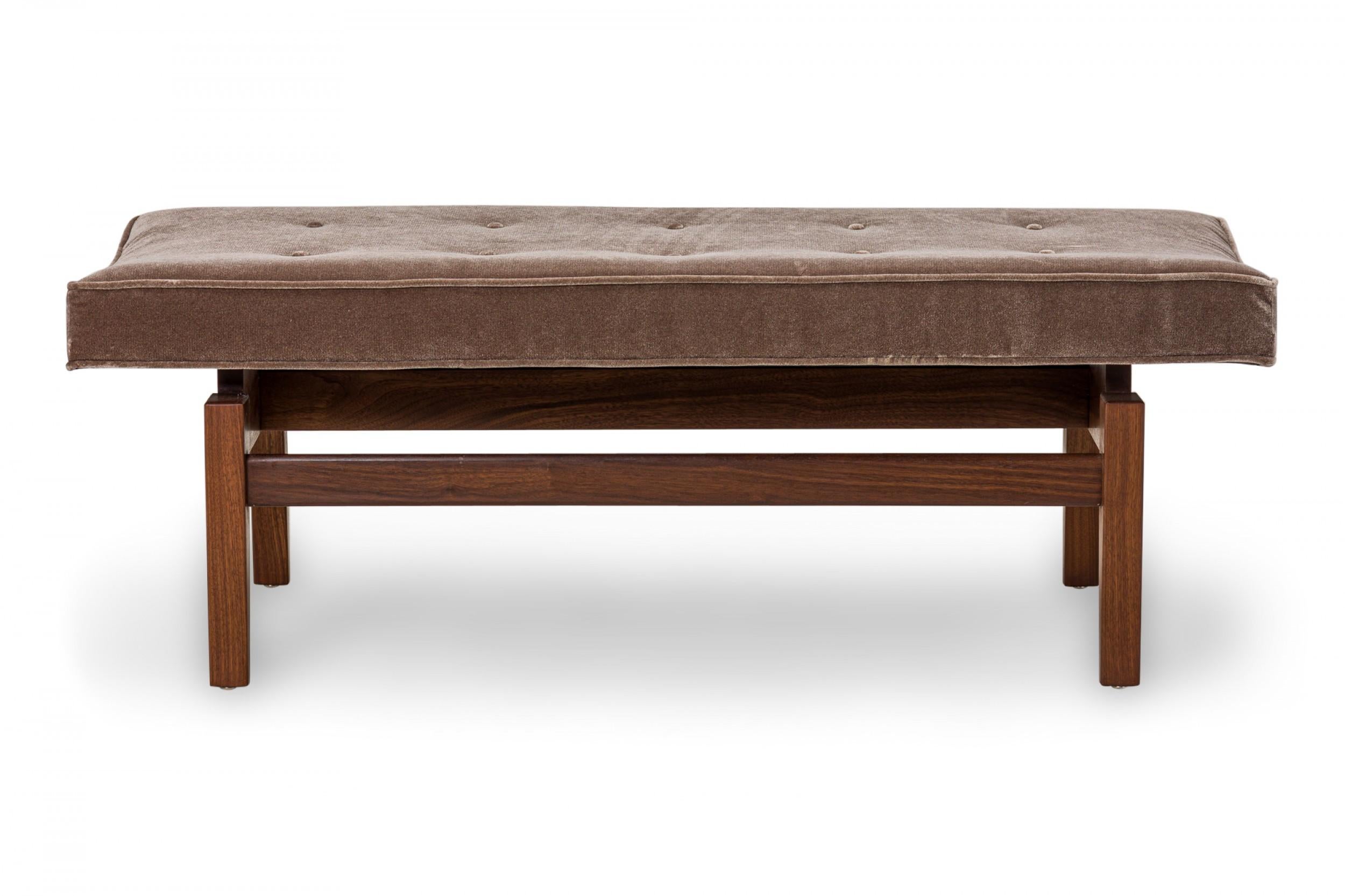 Jens Risom Danish Gray Velvet Upholstered Walnut Floating Bench In Good Condition For Sale In New York, NY