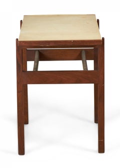 Jens Risom Dänischer Konsolentisch aus beigem Leder und Nussbaumholz aus der Mitte des Jahrhunderts