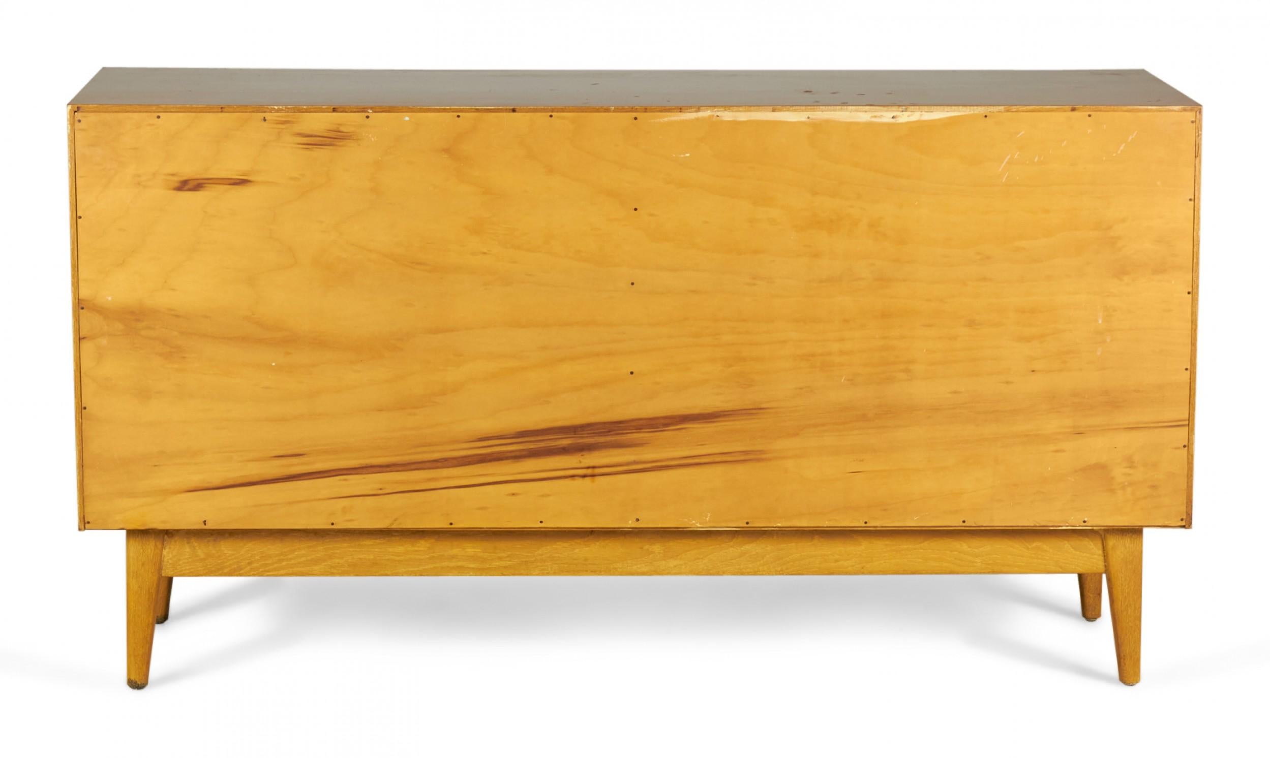 Jens Risom Danish Mid-Century Blond Oak 6-Drawer Dresser In Good Condition For Sale In New York, NY