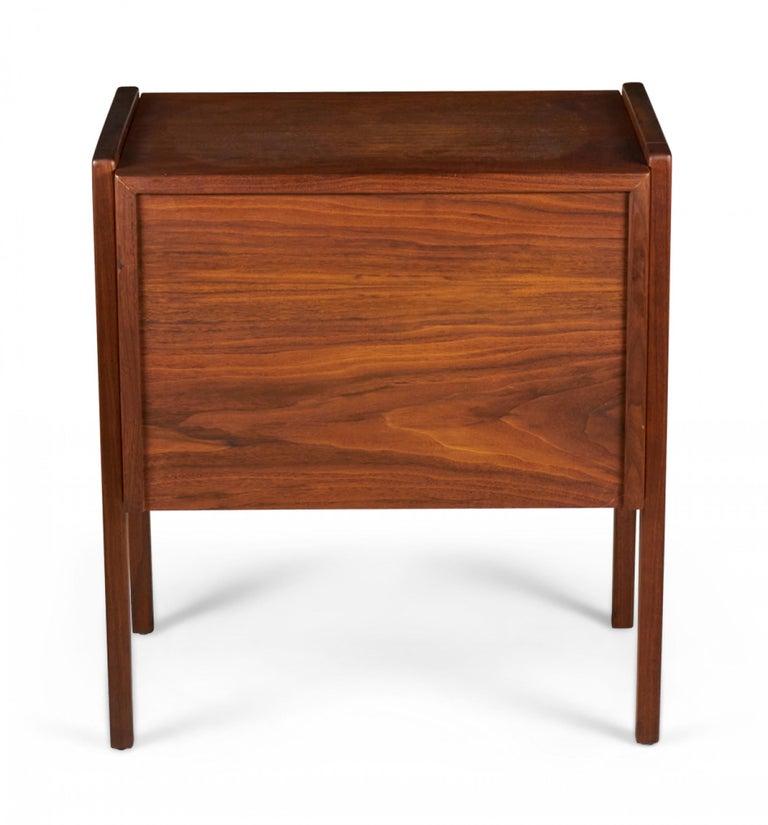 Jens Risom Danish Mid-Century Fall-Front Walnut Bedside Table / Commode In Good Condition For Sale In New York, NY
