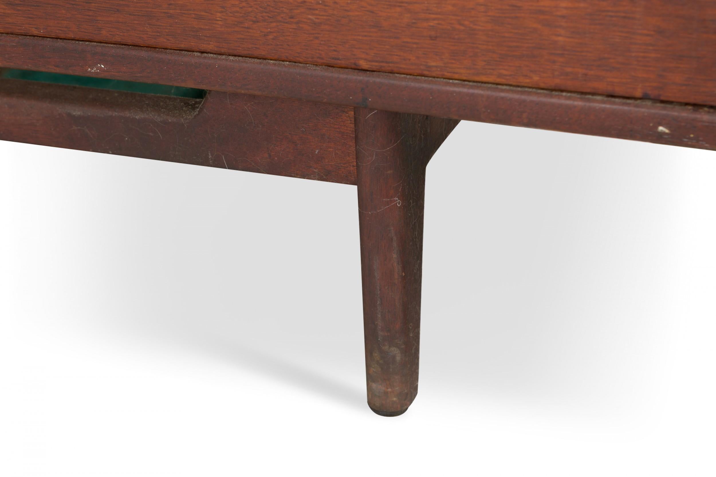 Jens Risom Danish Mid-Century Walnut 8-Drawer Dresser / Writing Desk For Sale 13