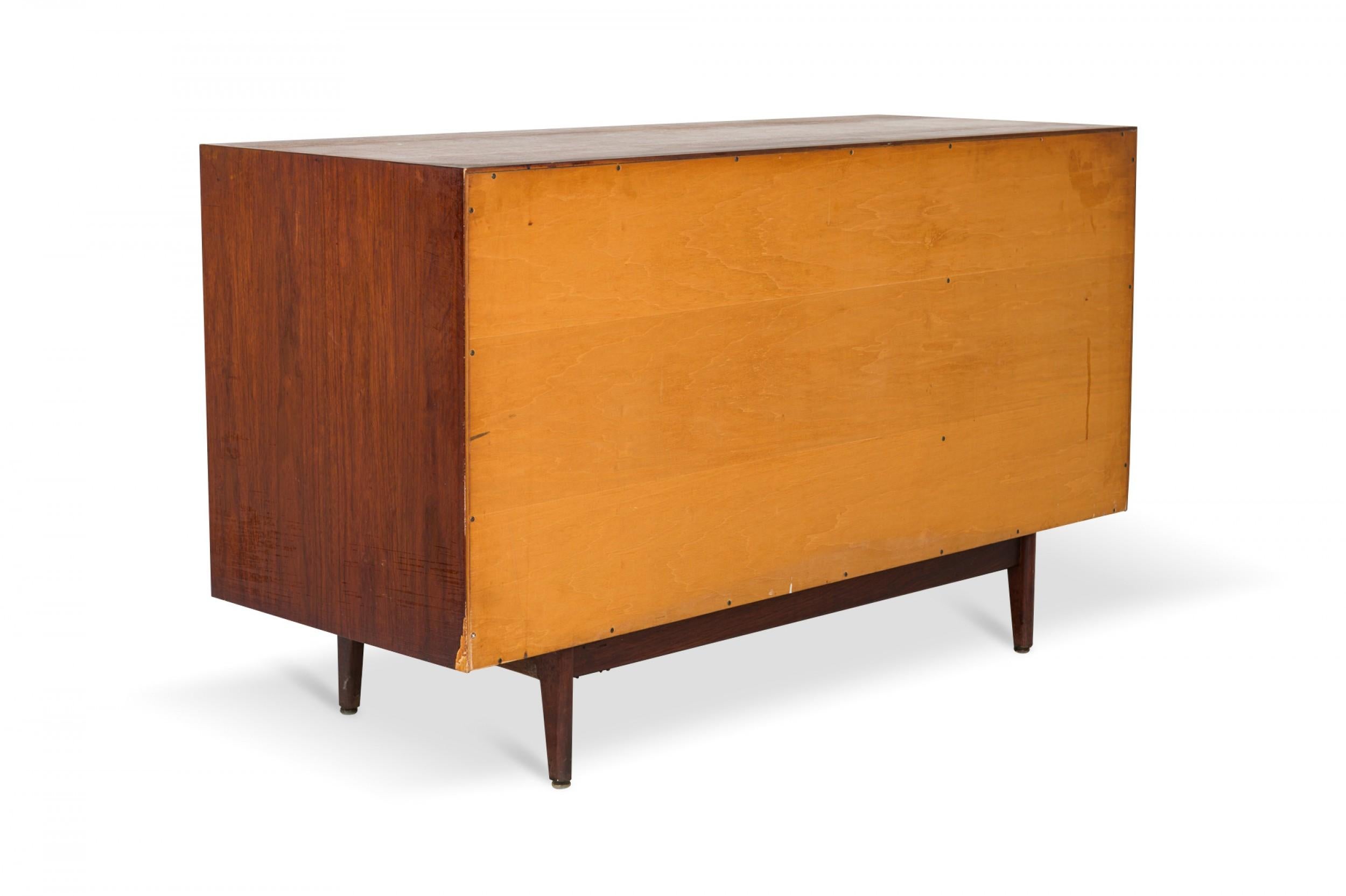 Jens Risom Danish Mid-Century Walnut 8-Drawer Dresser / Writing Desk For Sale 1