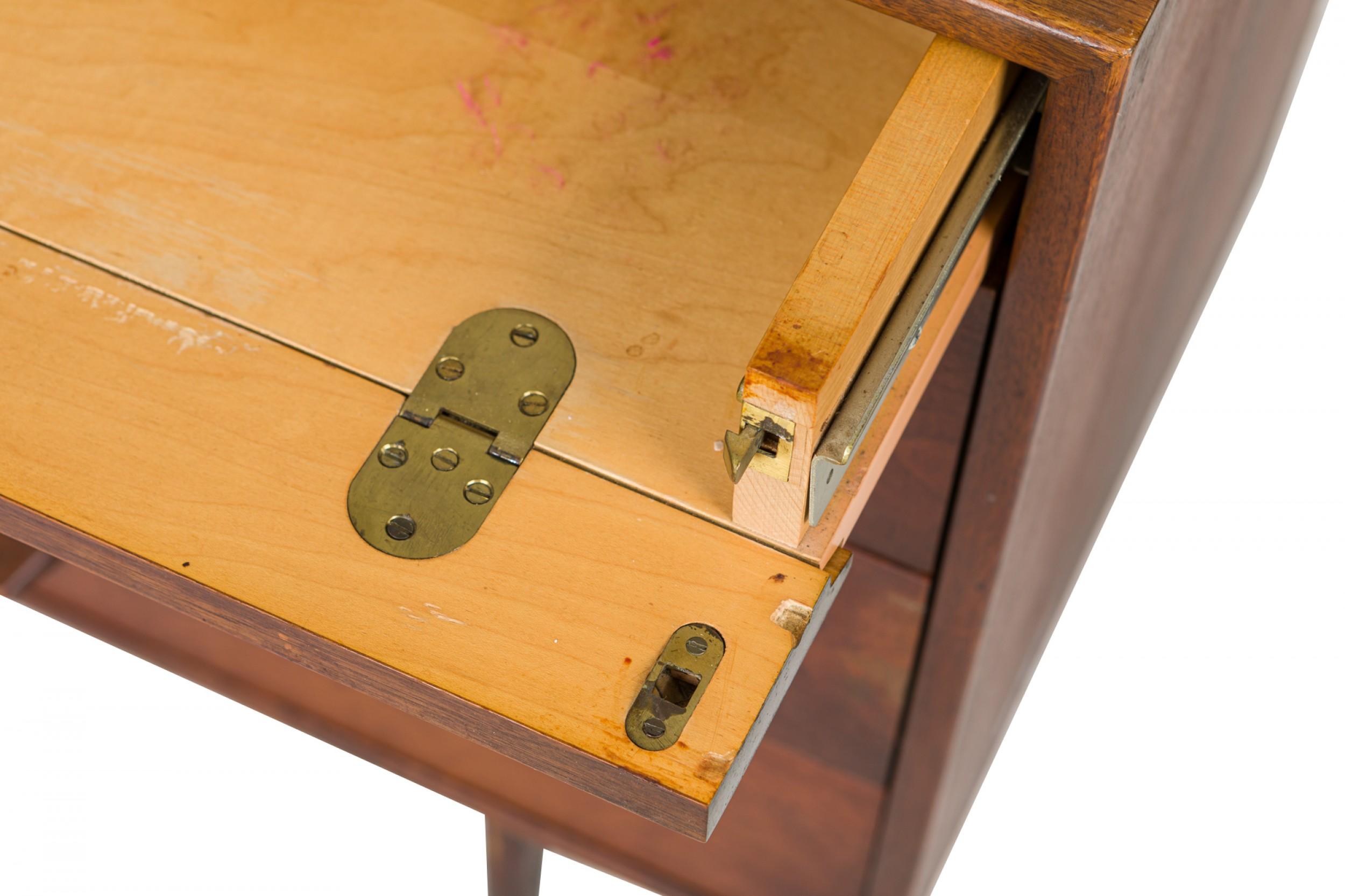 Jens Risom Danish Mid-Century Walnut 8-Drawer Dresser / Writing Desk For Sale 2