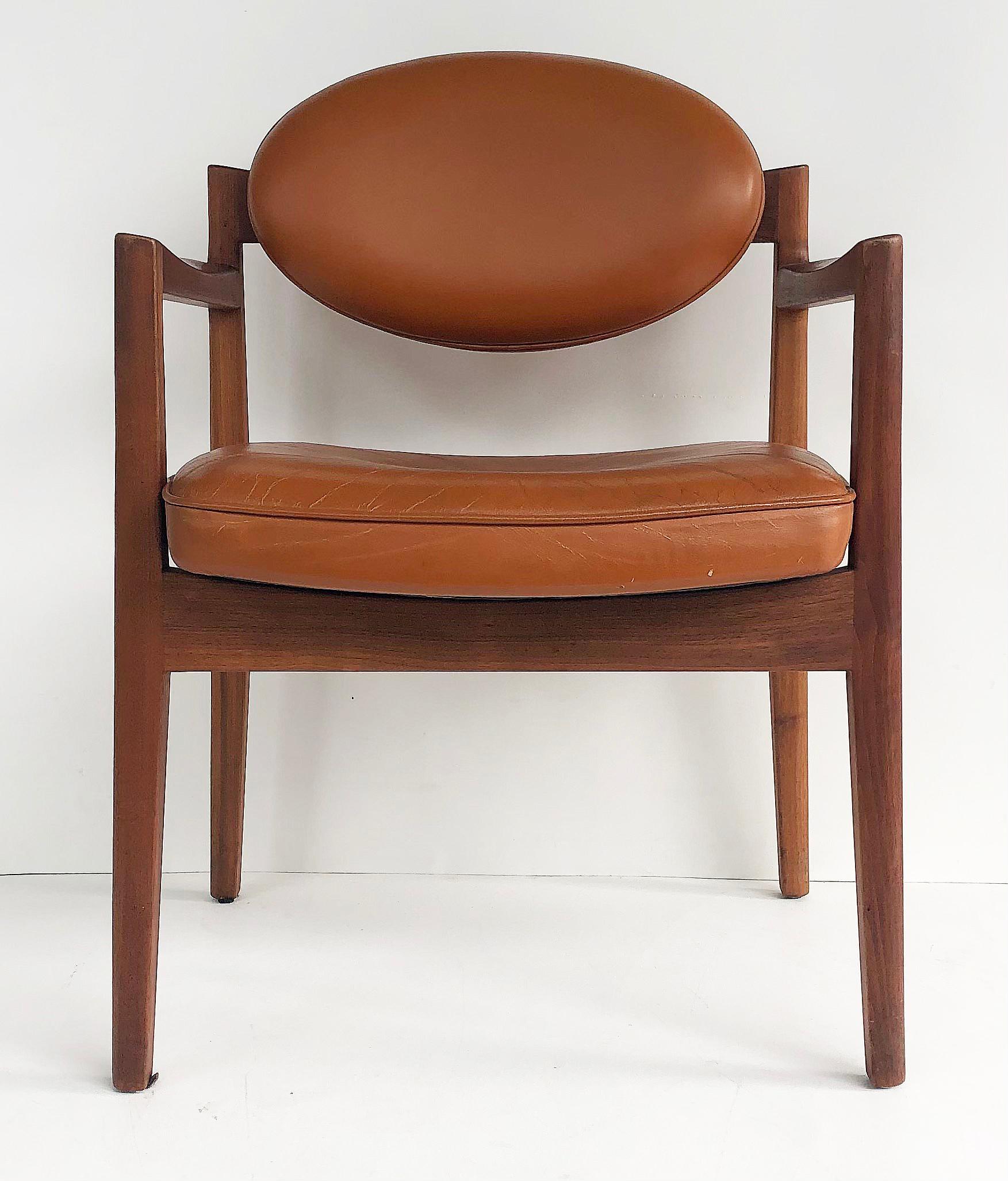 Jens Risom Design Pair of Oiled Walnut & Leather Upholstered Armchairs, c.1965 In Good Condition For Sale In Miami, FL