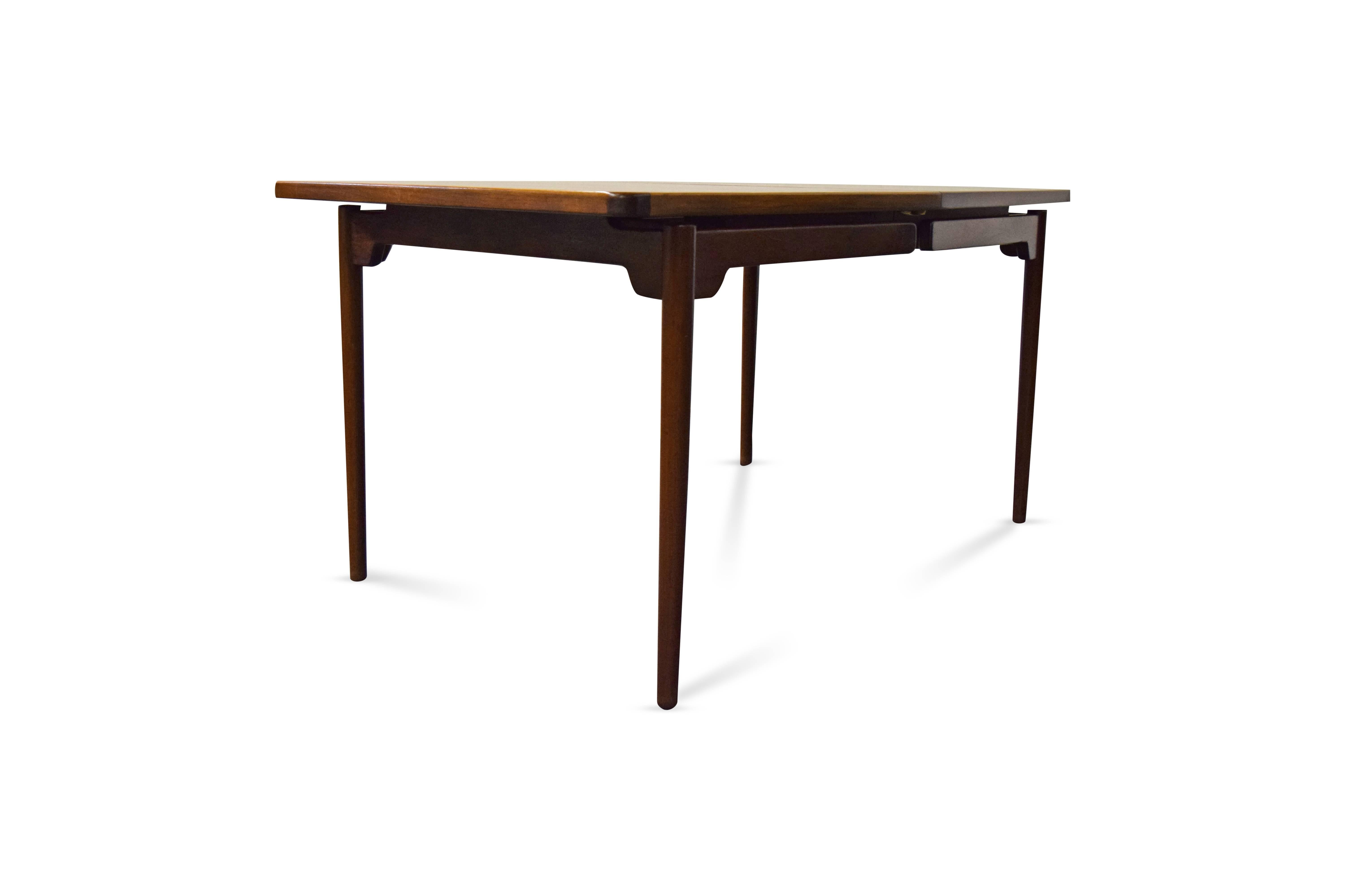 American Jens Risom Dining Table
