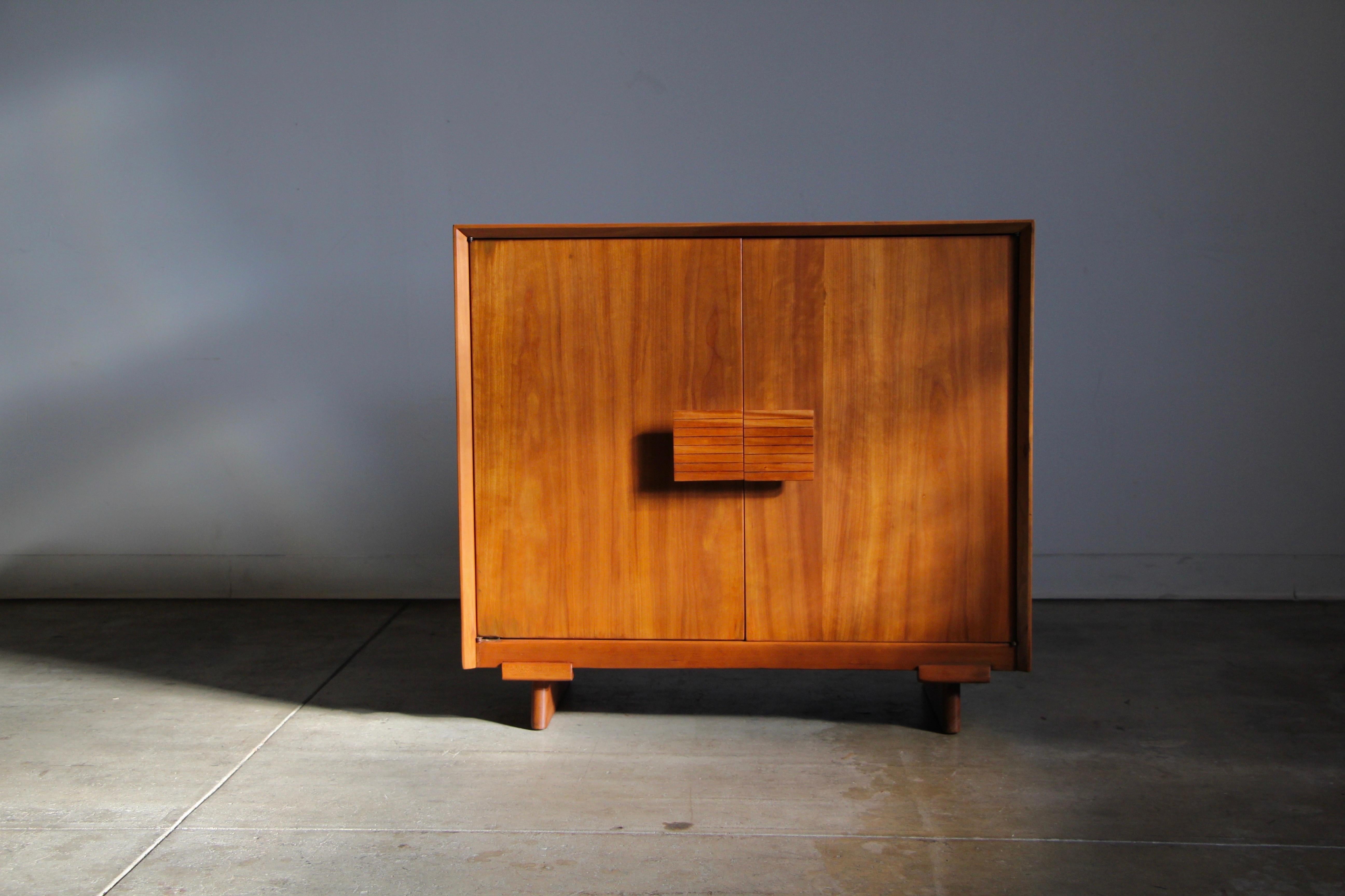 Jens Risom Early Bar Cabinet for Knoll, 1940s 2