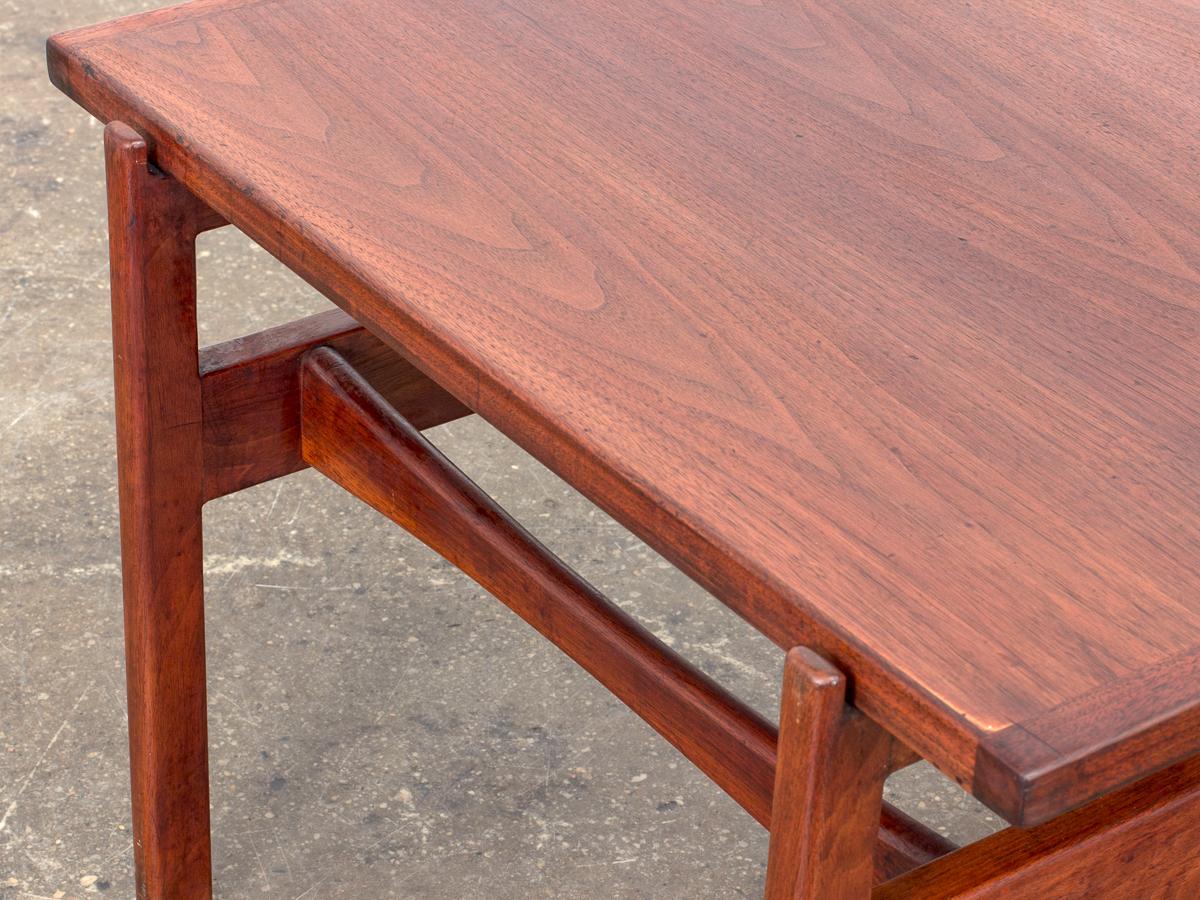 Walnut Jens Risom End Table