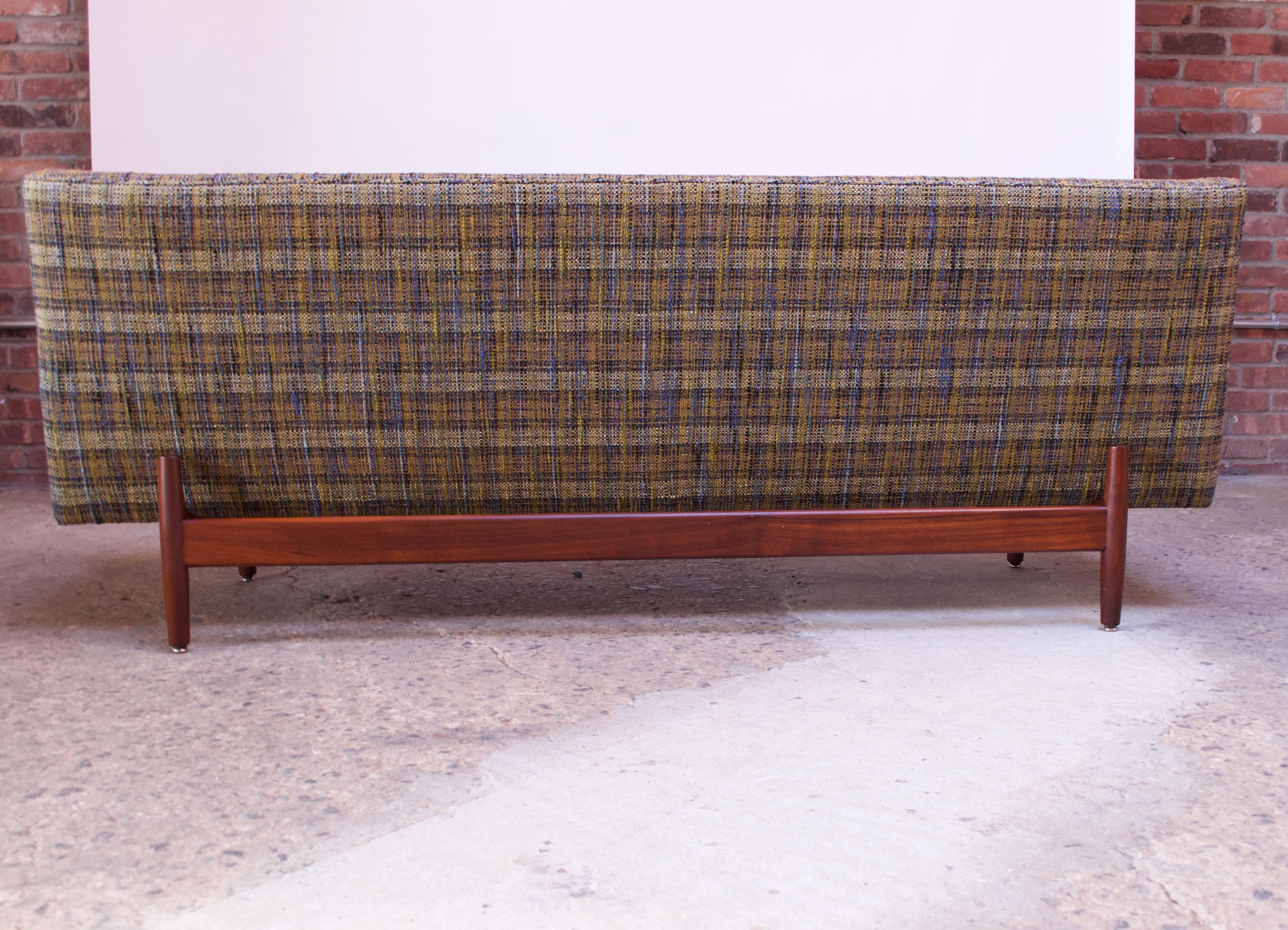 Jens Risom Floating Sofa in Walnut with Original Tweed Upholstery 3