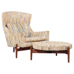 Wood Lounge Chairs