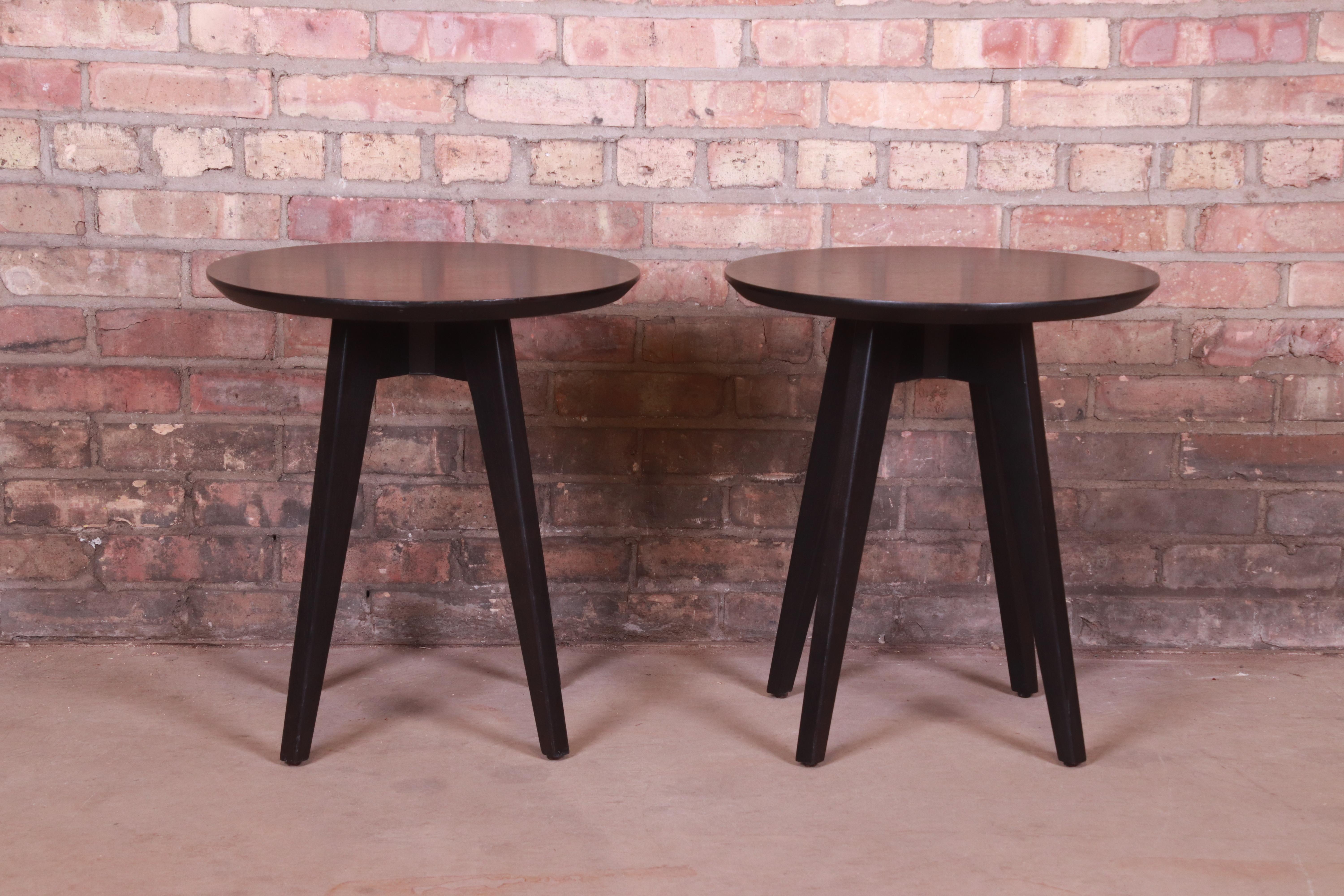 American Jens Risom for Knoll Mid-Century Modern Black Lacquered Side Tables, Pair