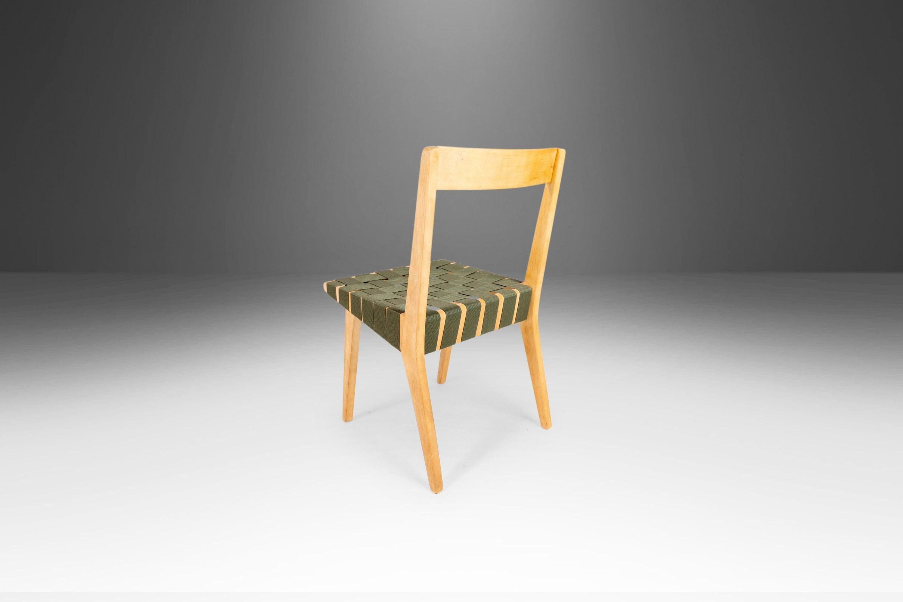 Jens Risom for Knoll Model 666 Side Chair in Birch and Green Strapping, USA In Good Condition For Sale In Deland, FL