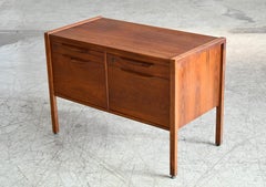 Jens Risom Four-Drawer File Cabinet in Walnut Mid-Century Modern