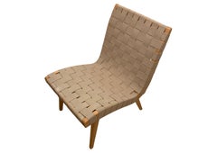 Jens Risom Knoll Studio - Silla de salón Risom de arce con cincha de lino