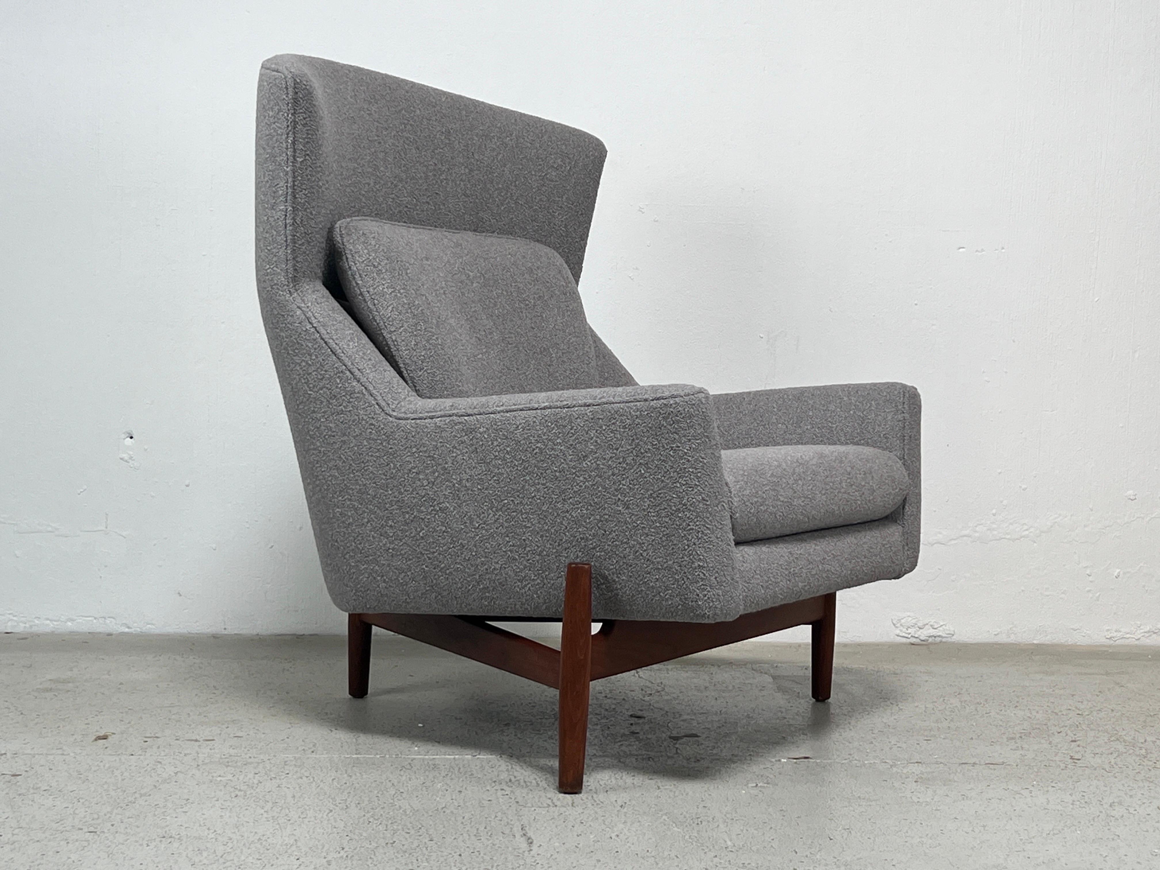 Mid-20th Century Jens Risom Large Lounge Chair For Sale