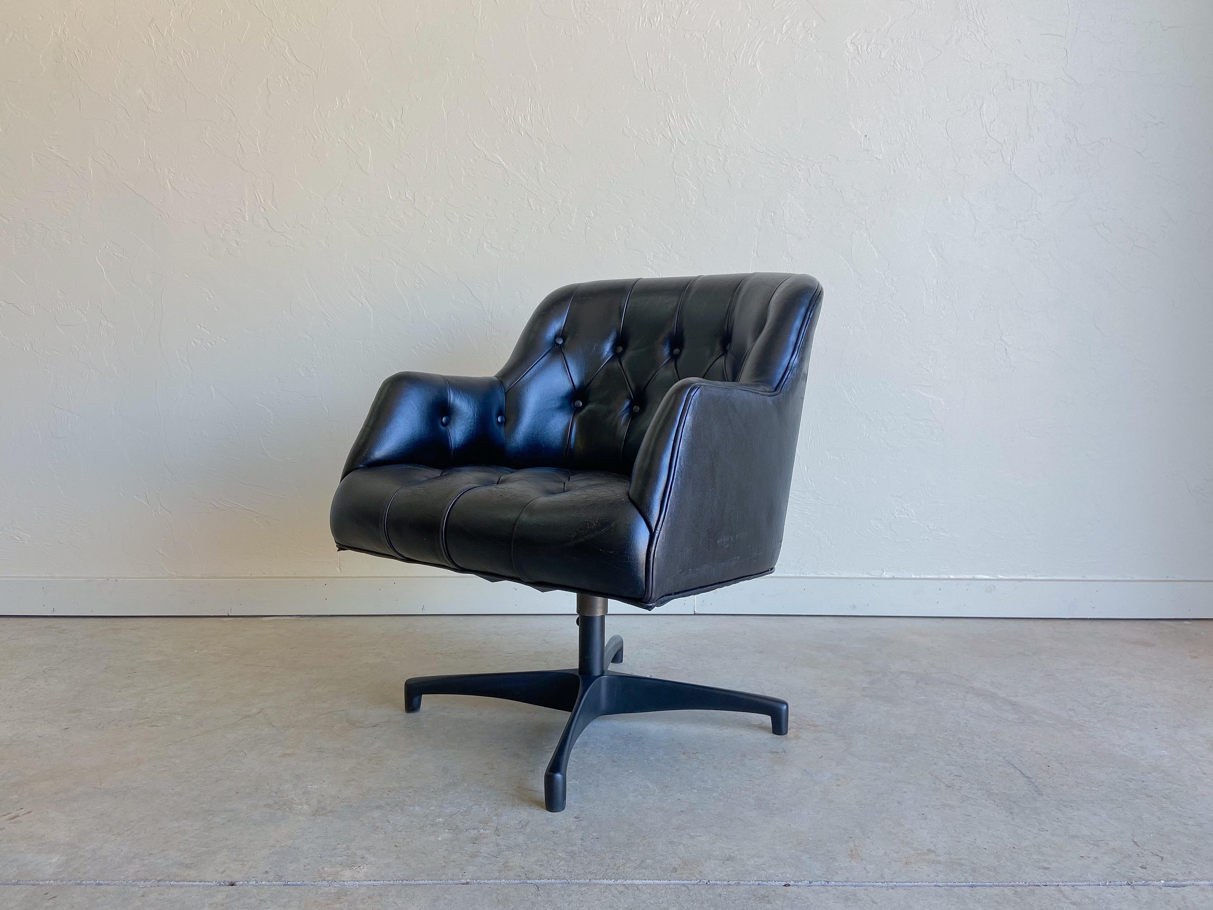 Mid-Century Modern Jens Risom Leather Swivel Chair for B.L Marble, 1960's