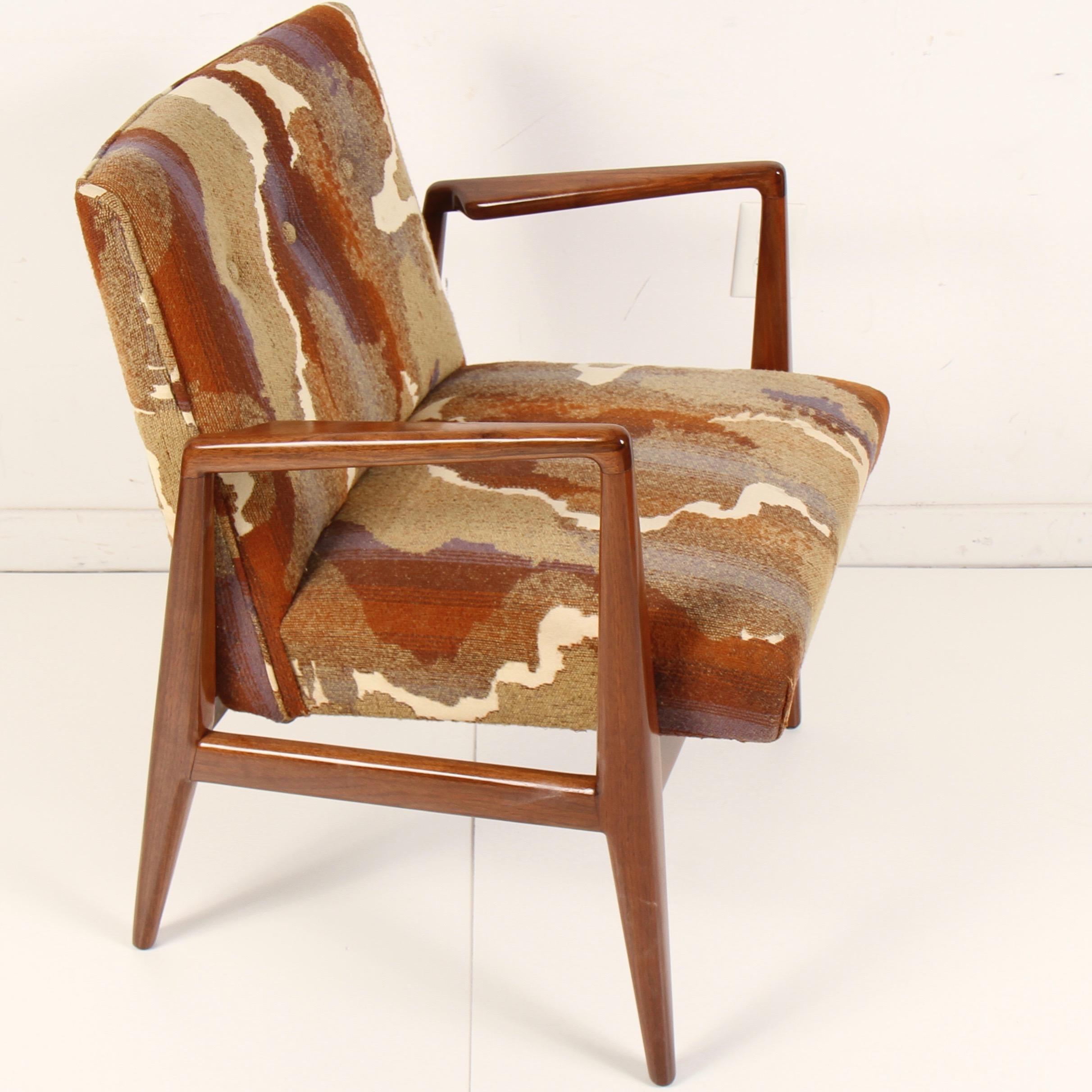 Newly refinished 1960s vintage lounge chair by Jens Risom for Risom Design.