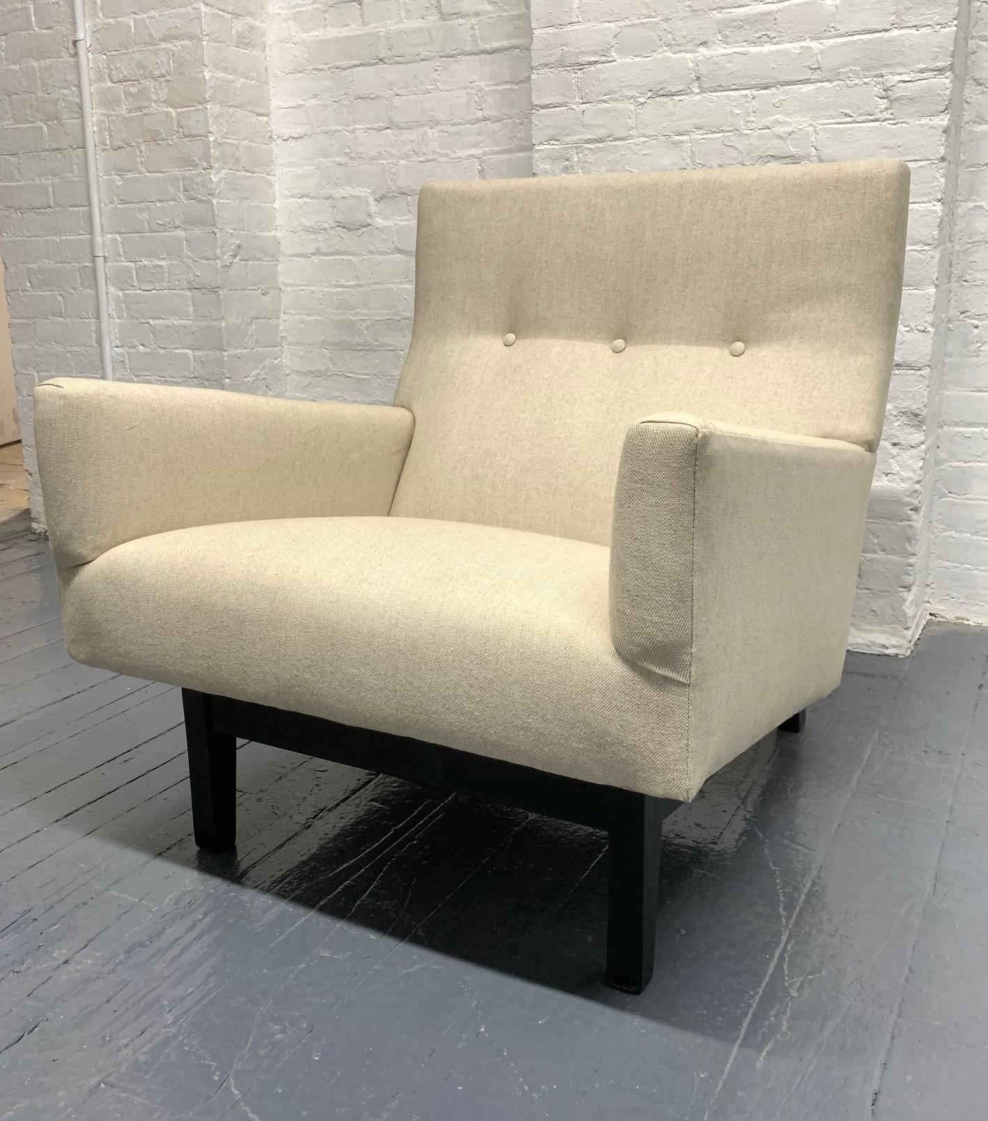 Mid-Century Modern Jens Risom Lounge Chair For Sale